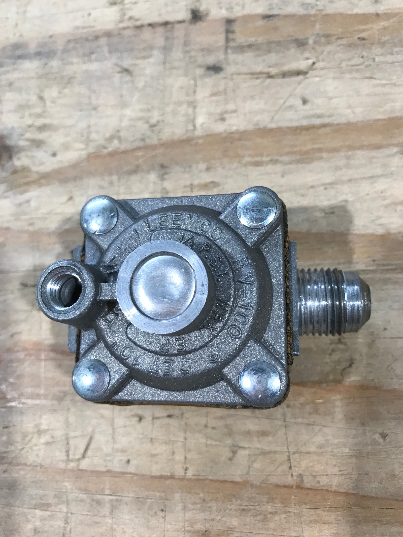 Used Atwood / Wedgewood Propane Regulator