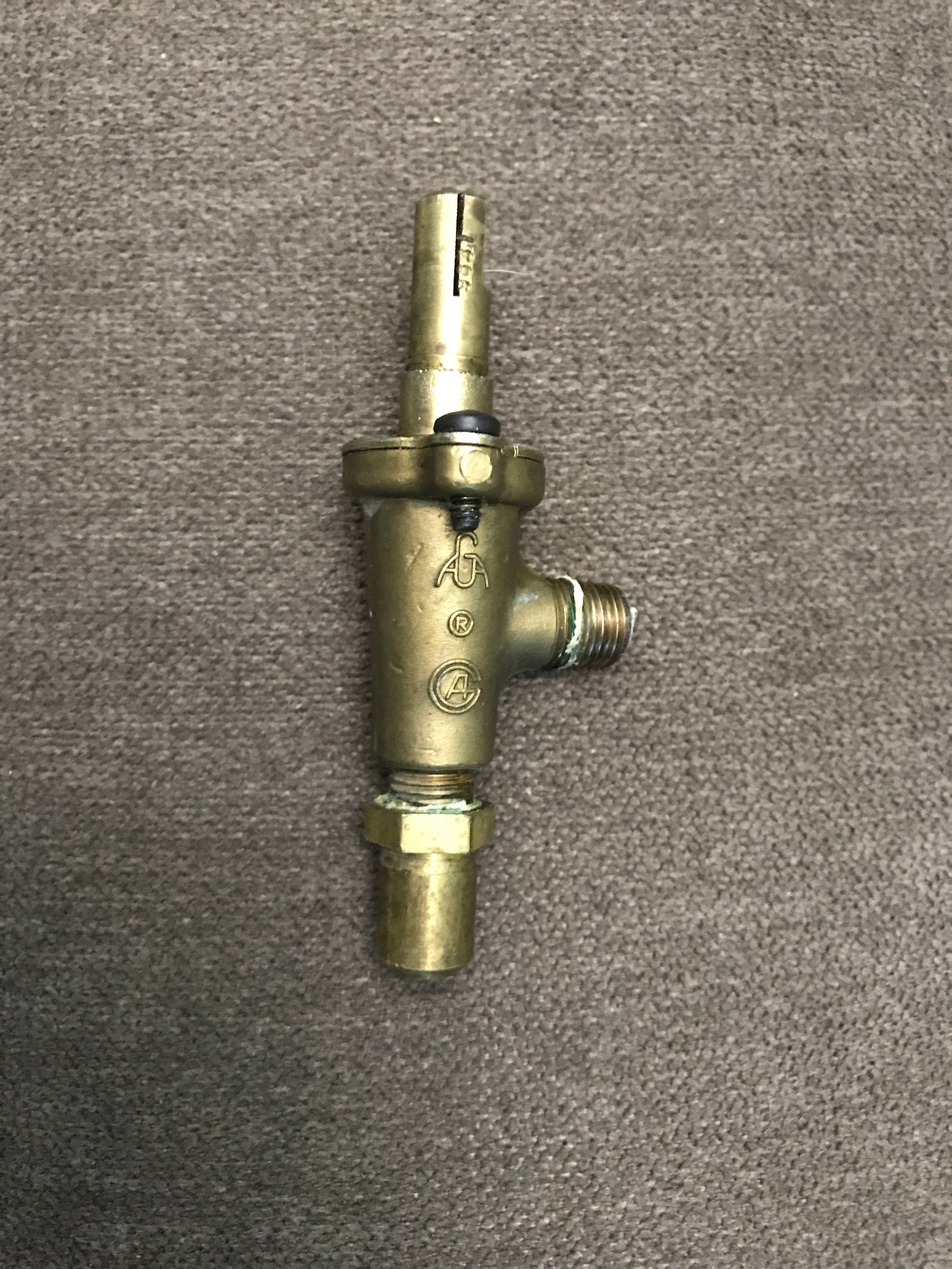 Used Magic Chef Burner Rear Burner Valve - 74003348