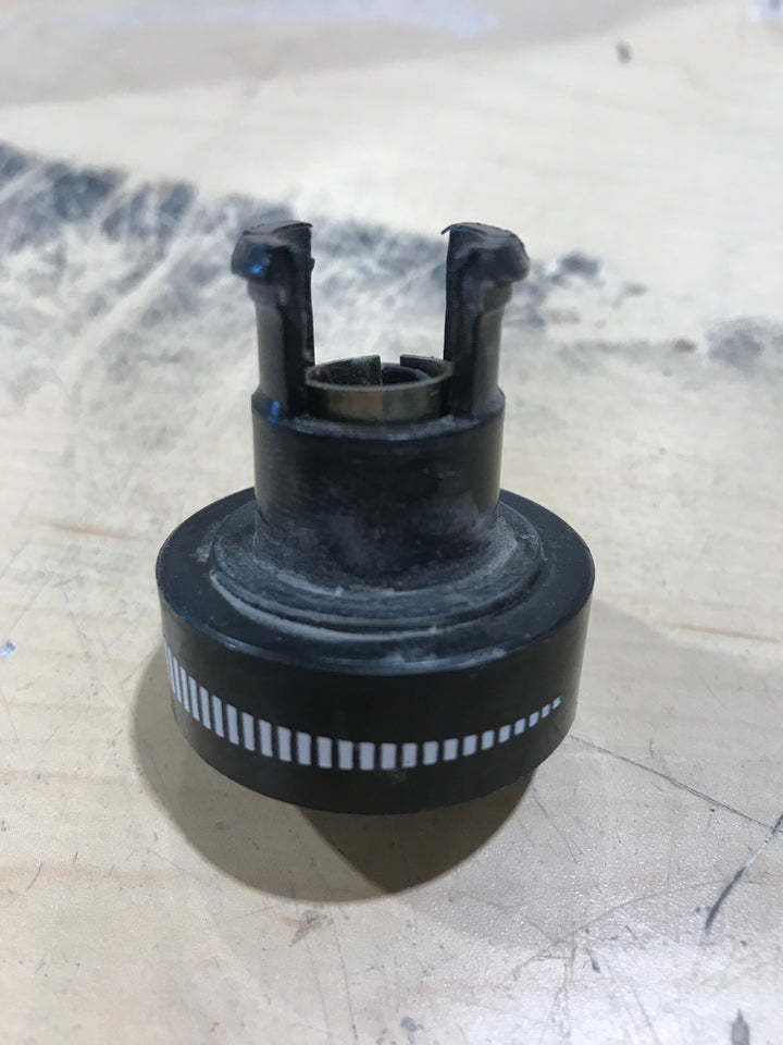 Used Fridge Thermostat Control Knob Dometic 2007480102