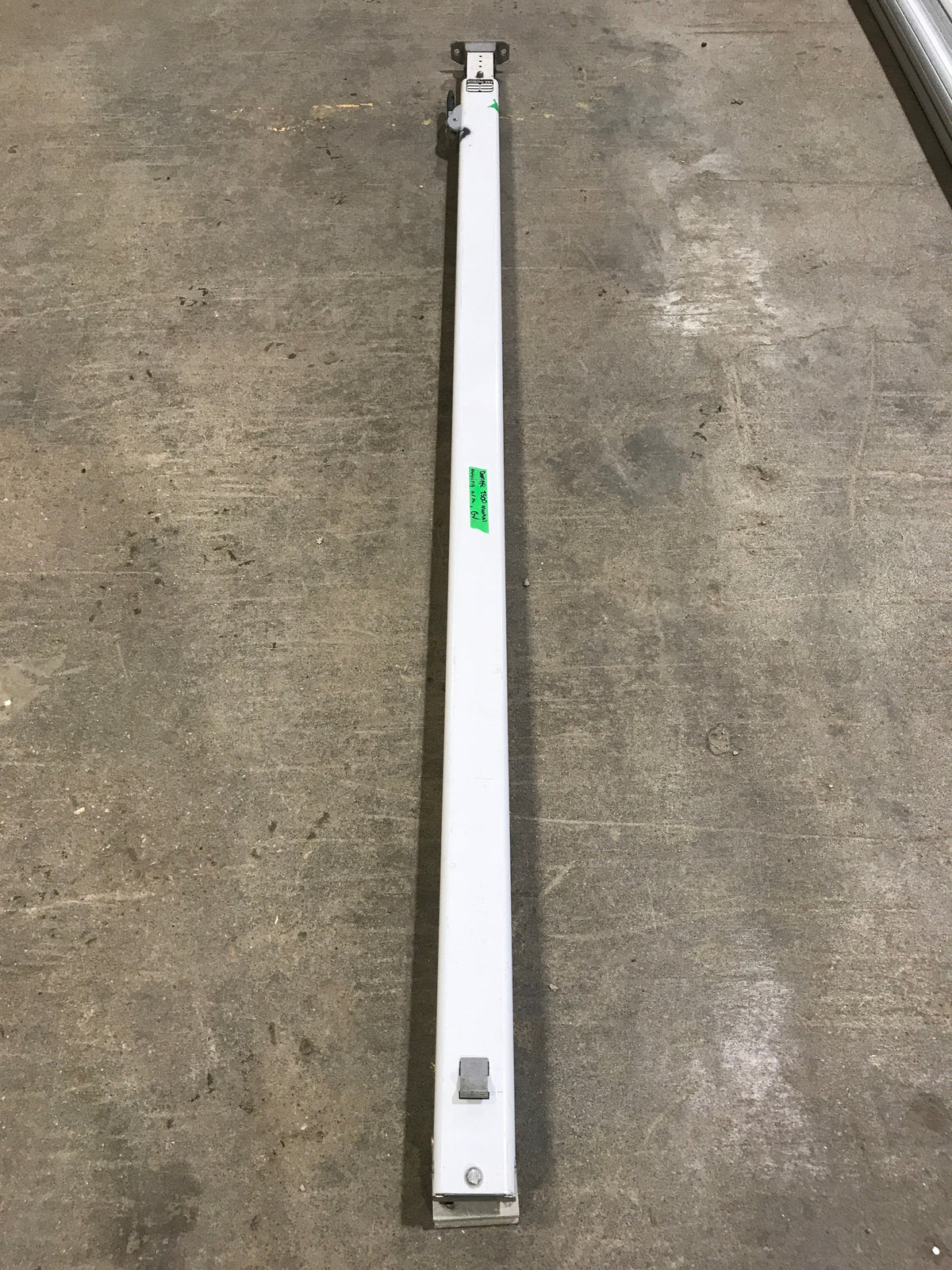 Used Dometic / A&E 8500 Awning Single Manual Arm