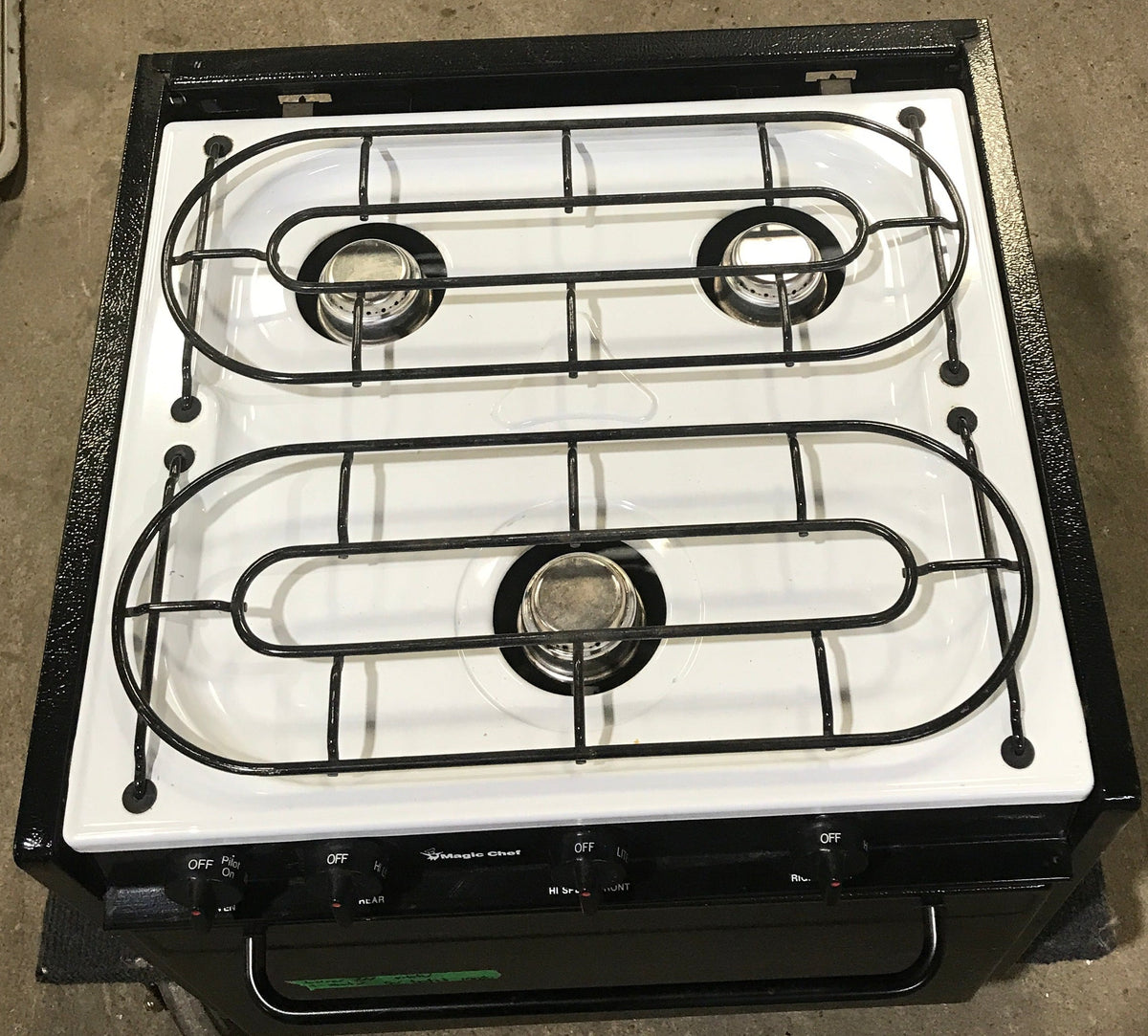 Used Magic Chef RV Range / Cooktop, 3 Burner - CLY1631BDH
