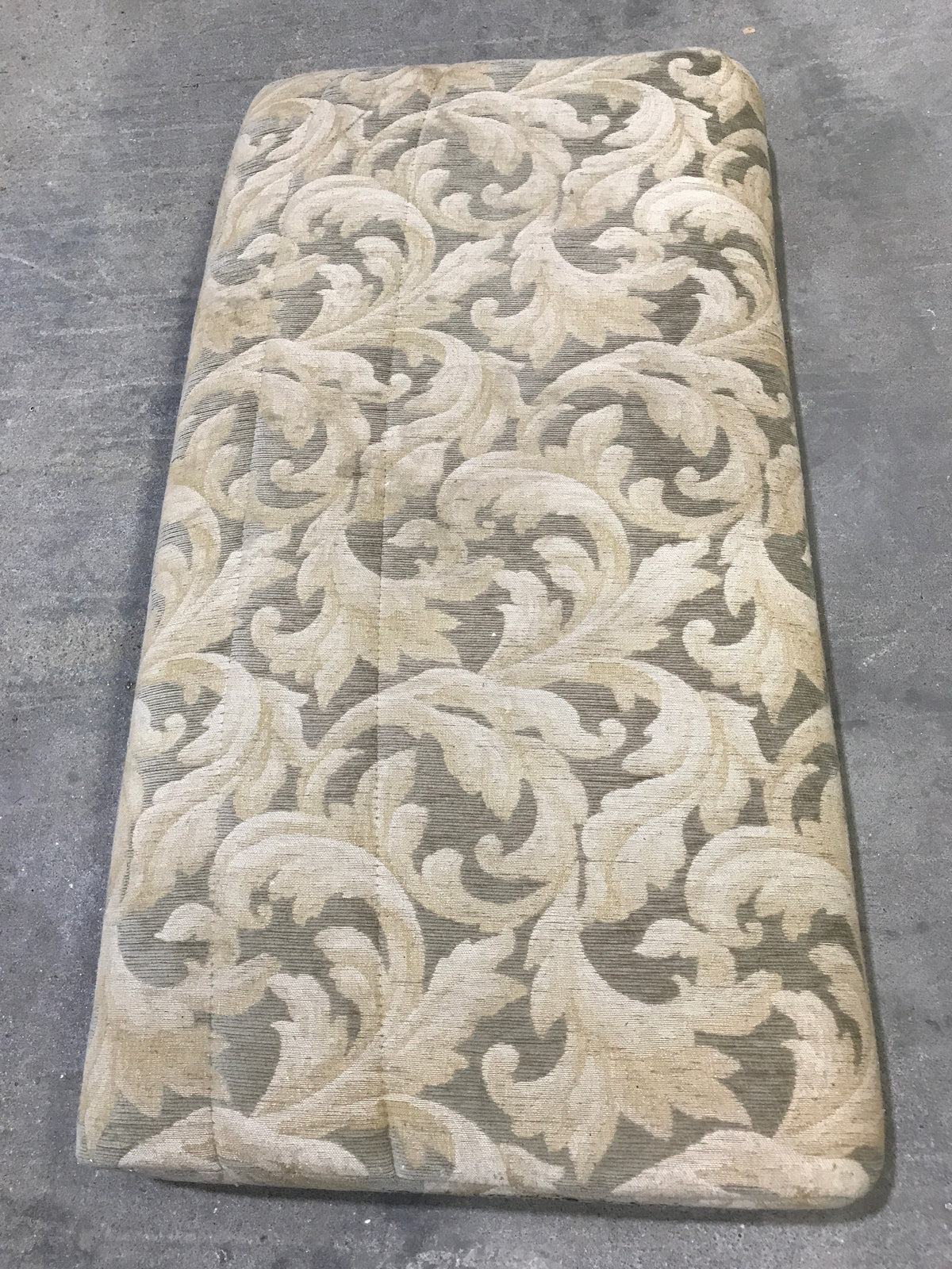 Used Dinette Cushion SINGLE - 44
