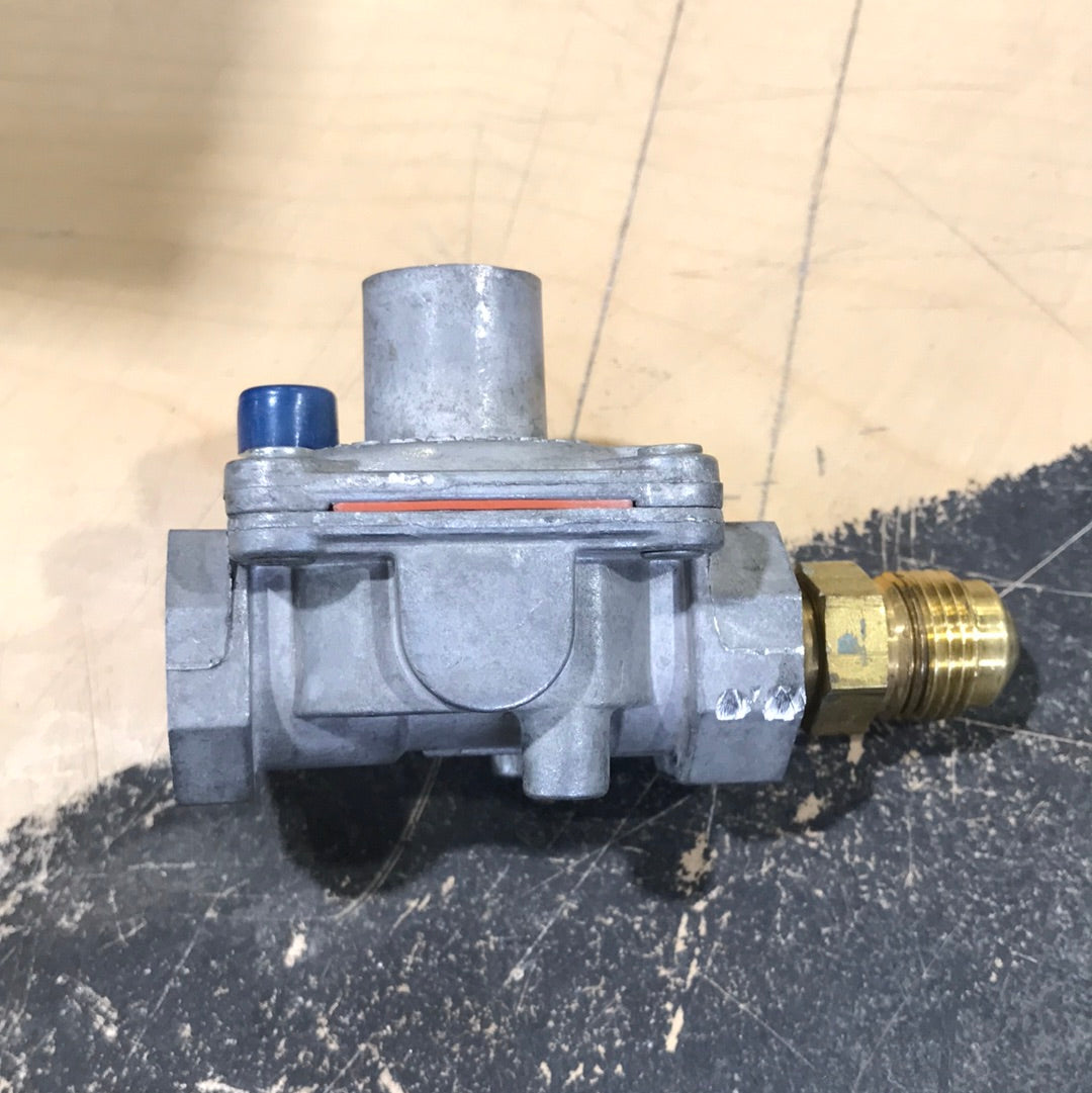 Used SUBURBAN Range Stove Regulator - 161140