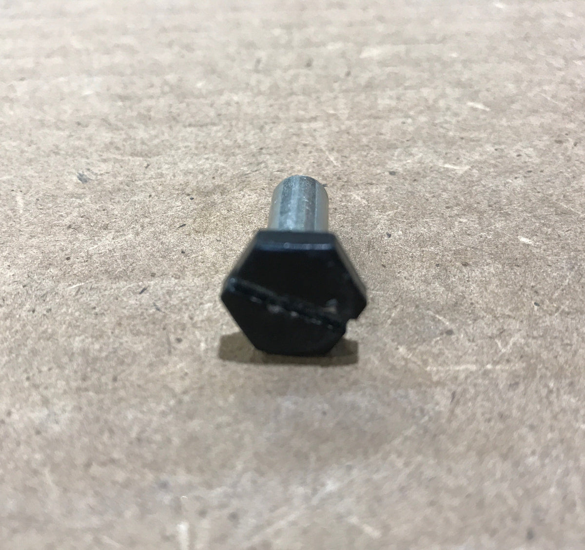 Used Norcold Fridge Door Hinge Pin - 638780