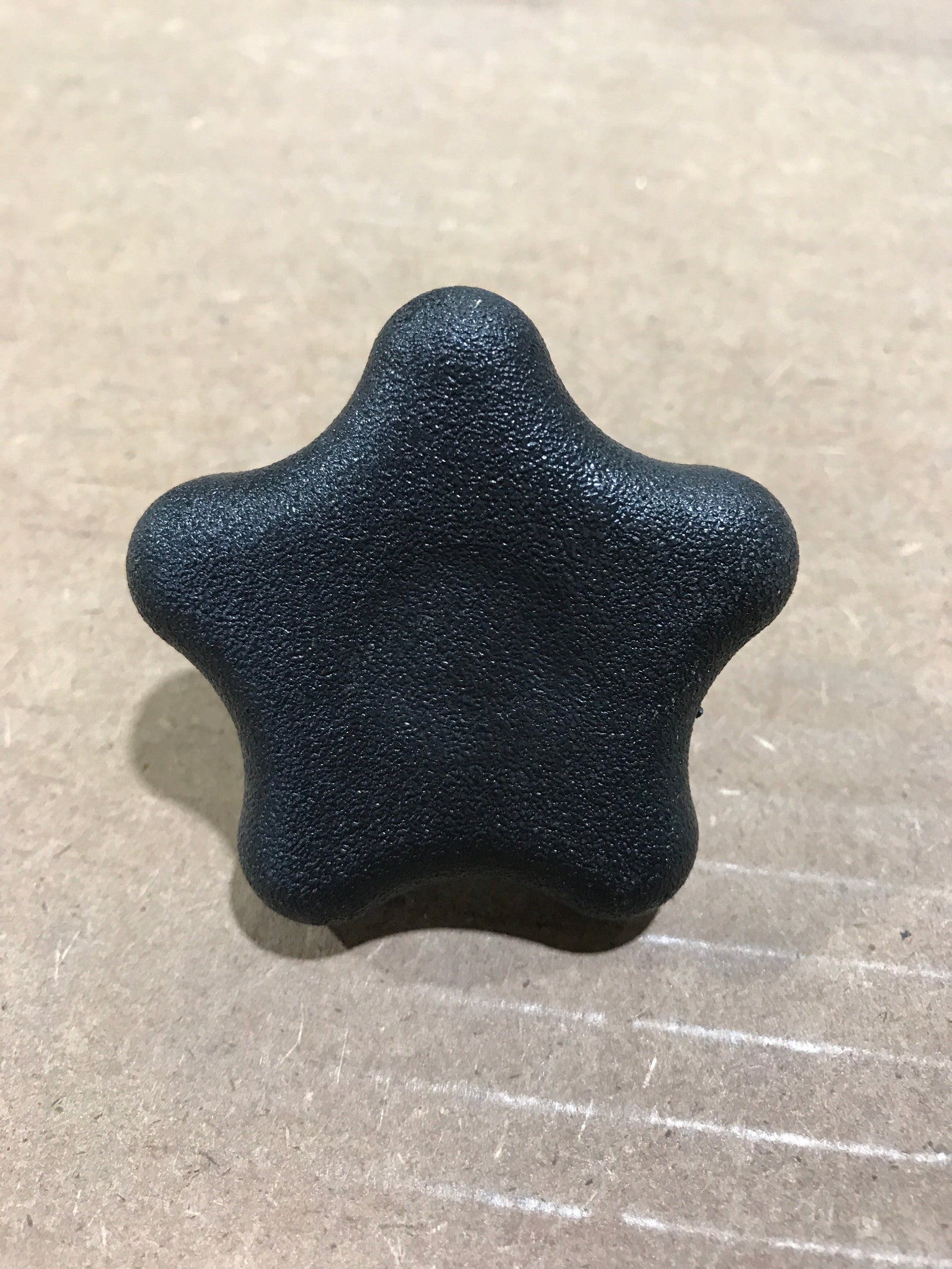 Used Dometic Rafter Lock Knob, Set of 2, Black - 930008