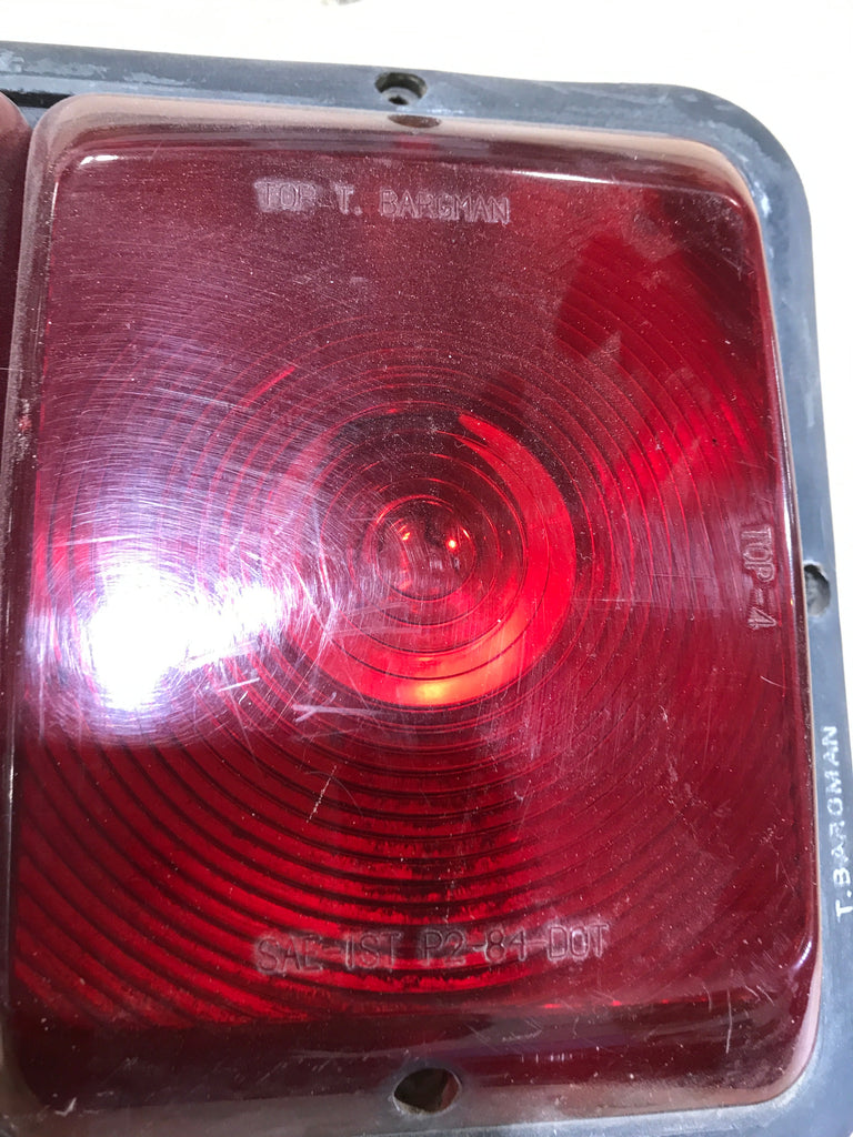 Used RV Tail Light Assembly- Bargman SAE IST P2 84 DOT