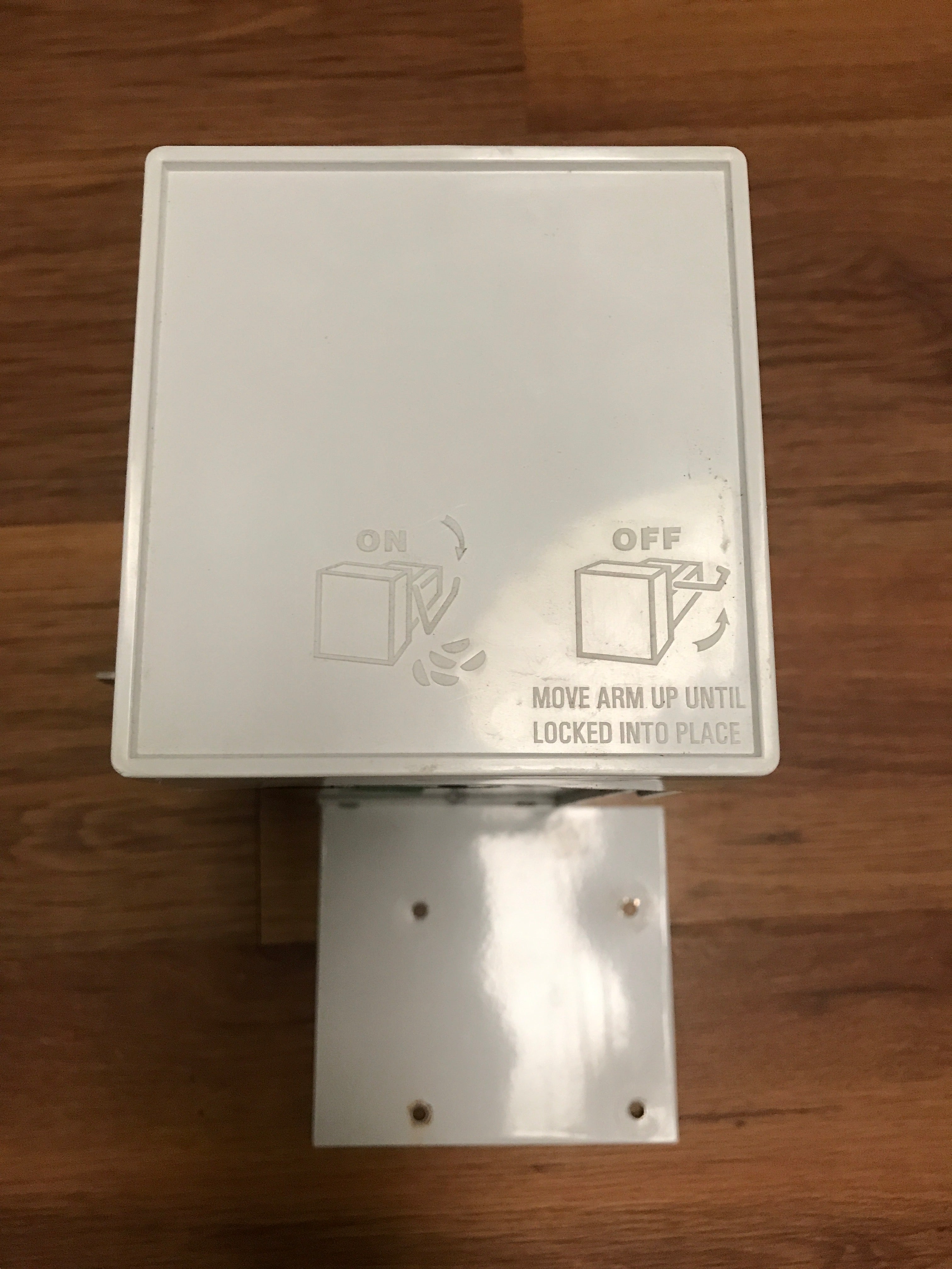 Used Dometic Ice Maker Assembly - 3313470.080