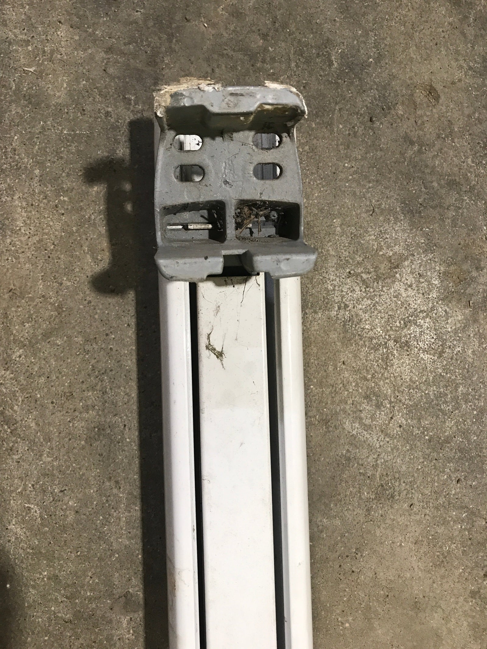Used Dometic / A&E 8500 Awning Single Manual Arm