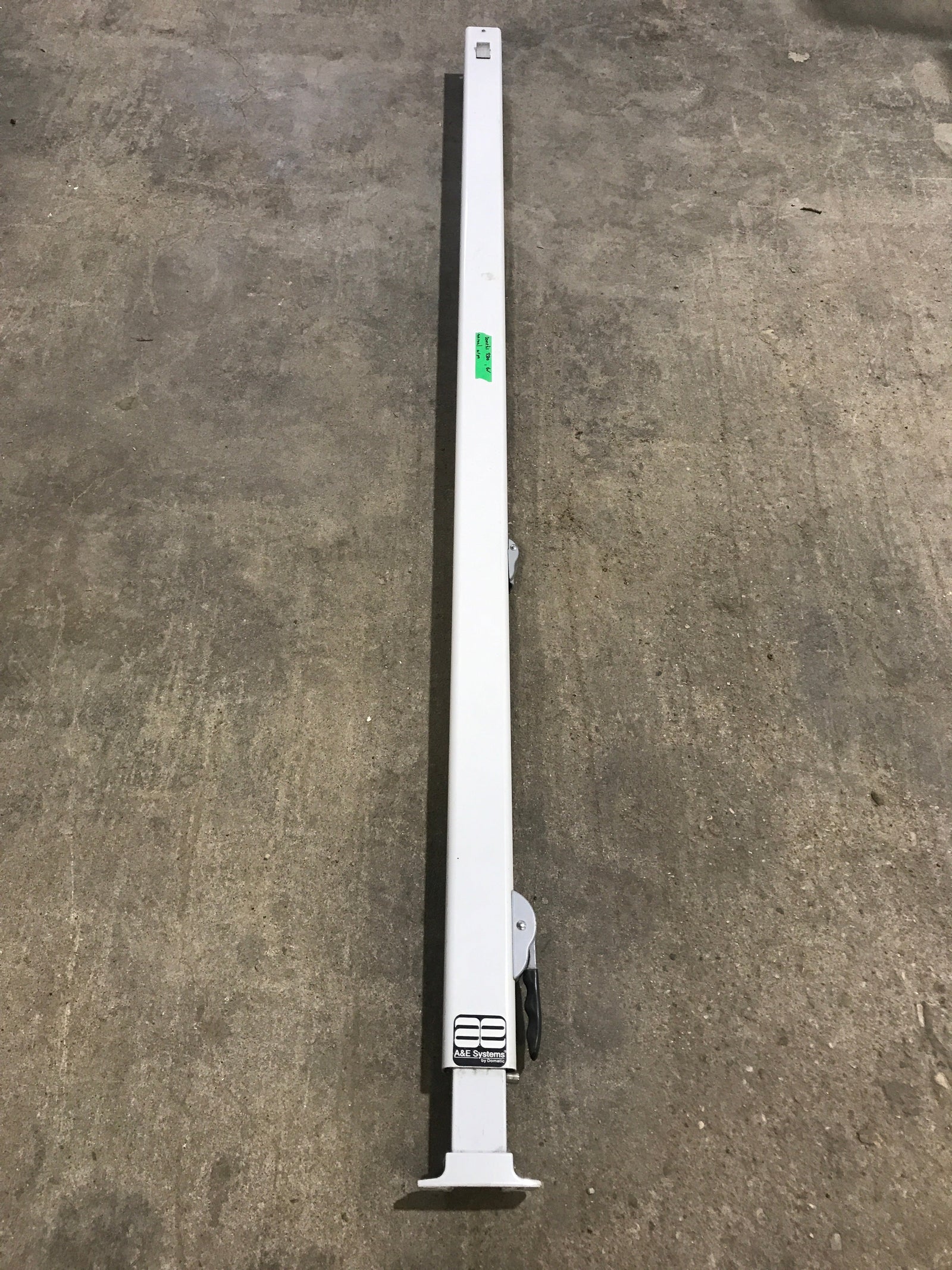 Used Dometic / A&E 8500 Awning Single Manual Arm