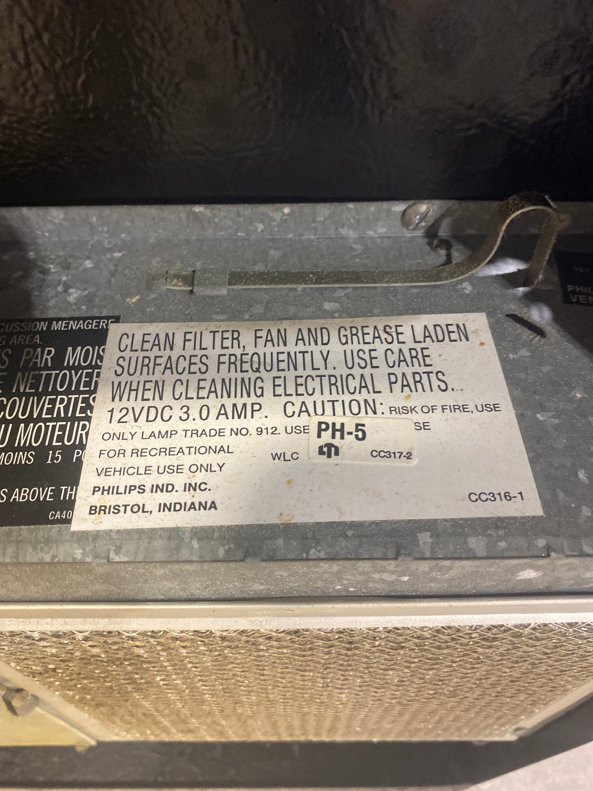 Used Ventline RV Range Hood Fan CC317-2