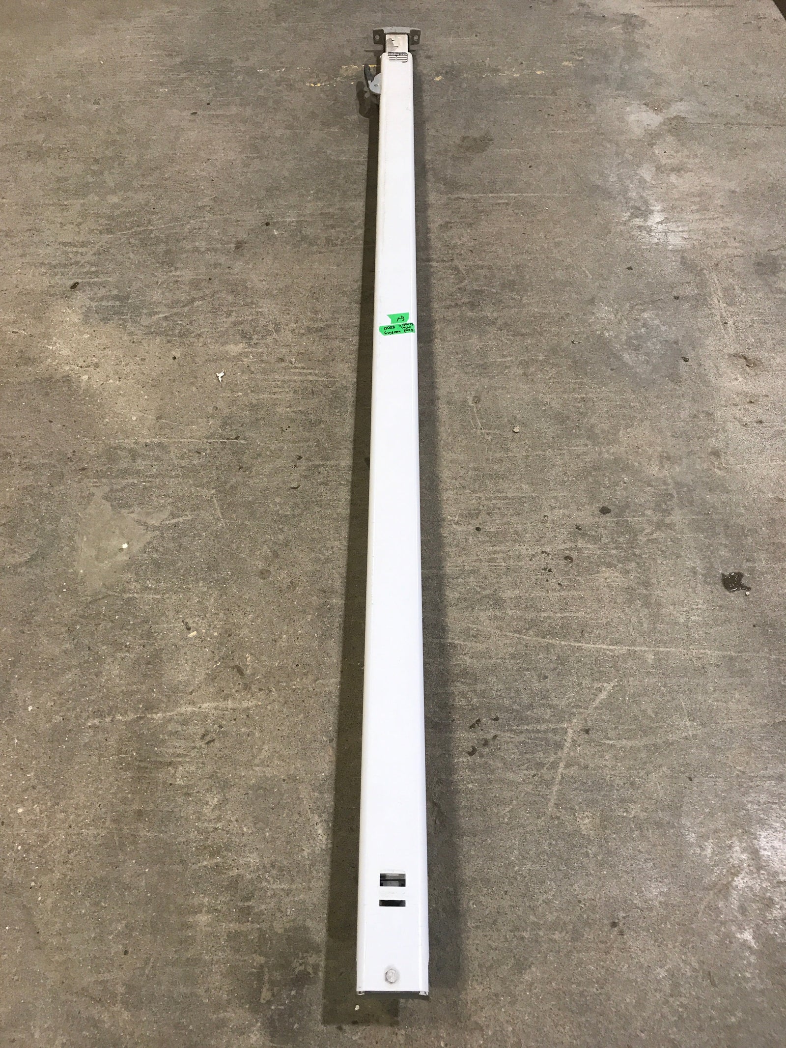 Used Dometic / A&E 8500 Awning Single Manual Arm