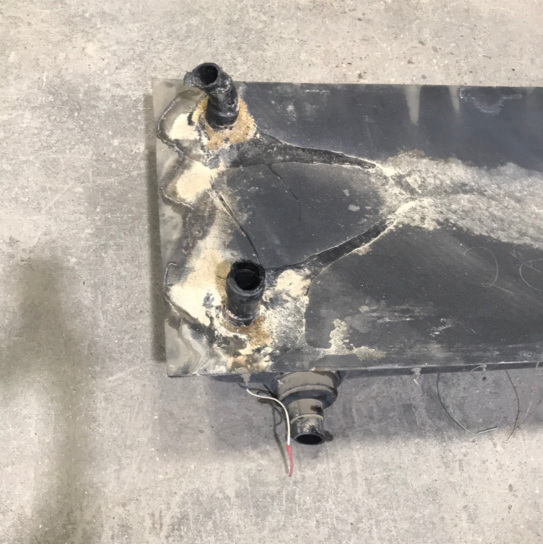 USED Holding Tank - LH DRAIN #2463