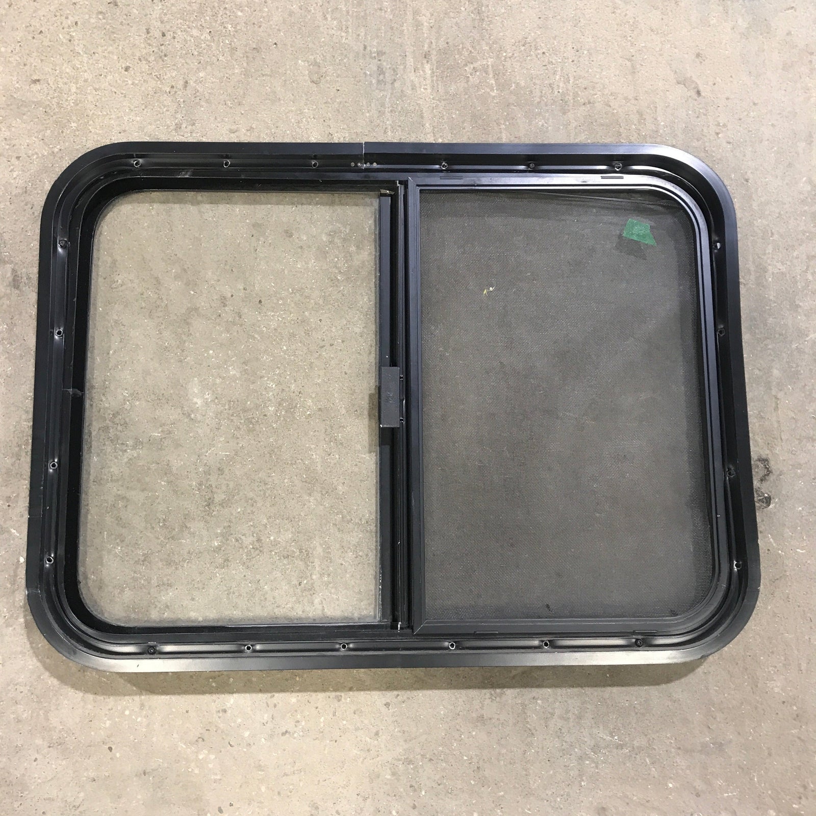Used Black Radius Opening Window : 29.5