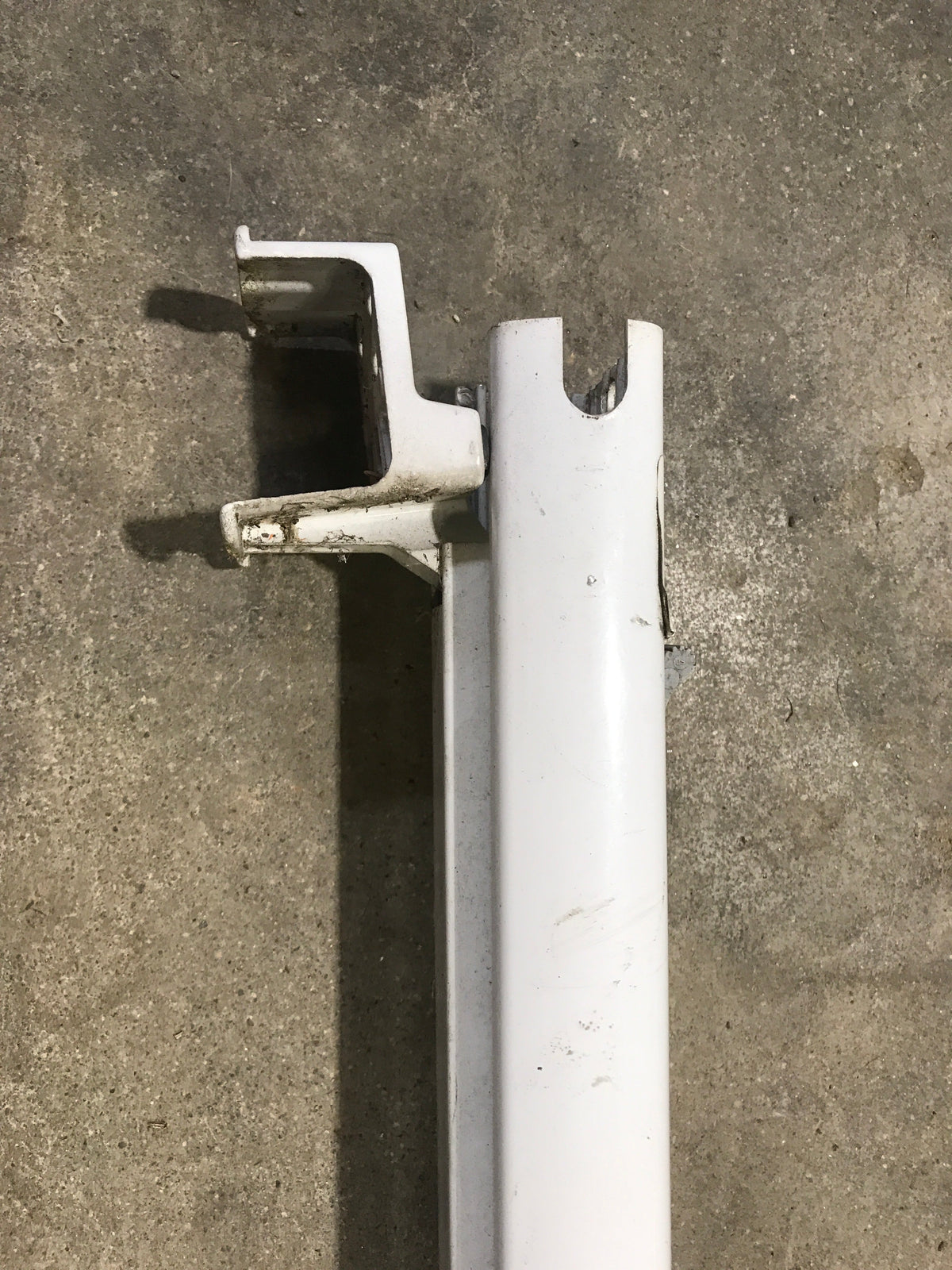 Used Dometic / A&E 8500 Awning Single Manual Arm