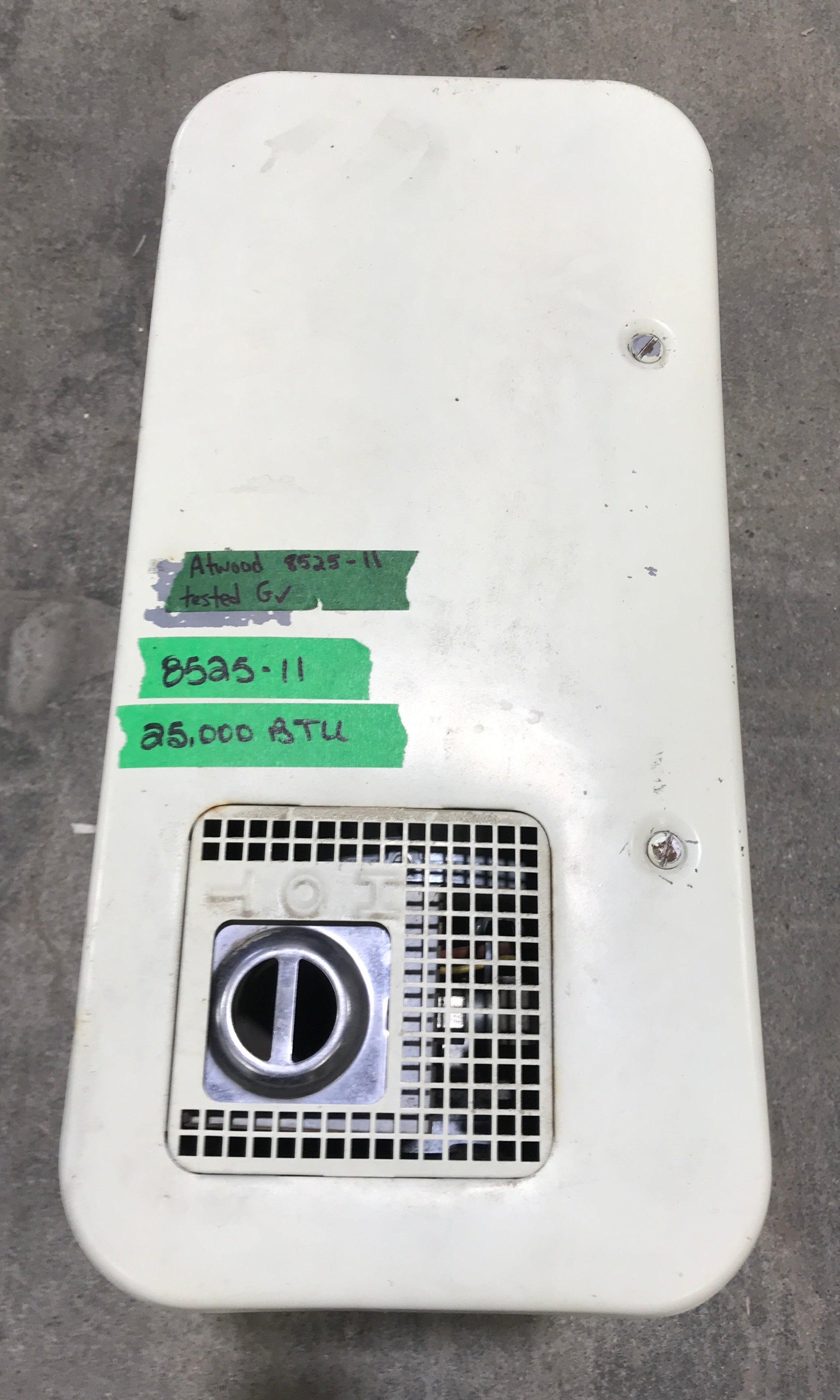 25000 BTU USED 8525 II HYDROFLAME RV Propane Furnace