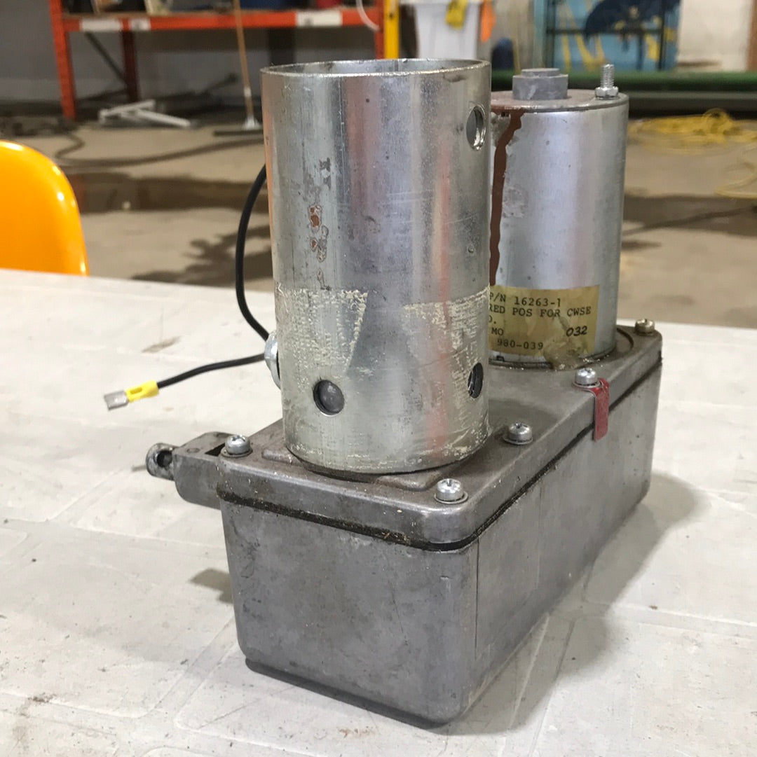 Used Barker RV Slide Out Motor - 980-039 - 16263-1
