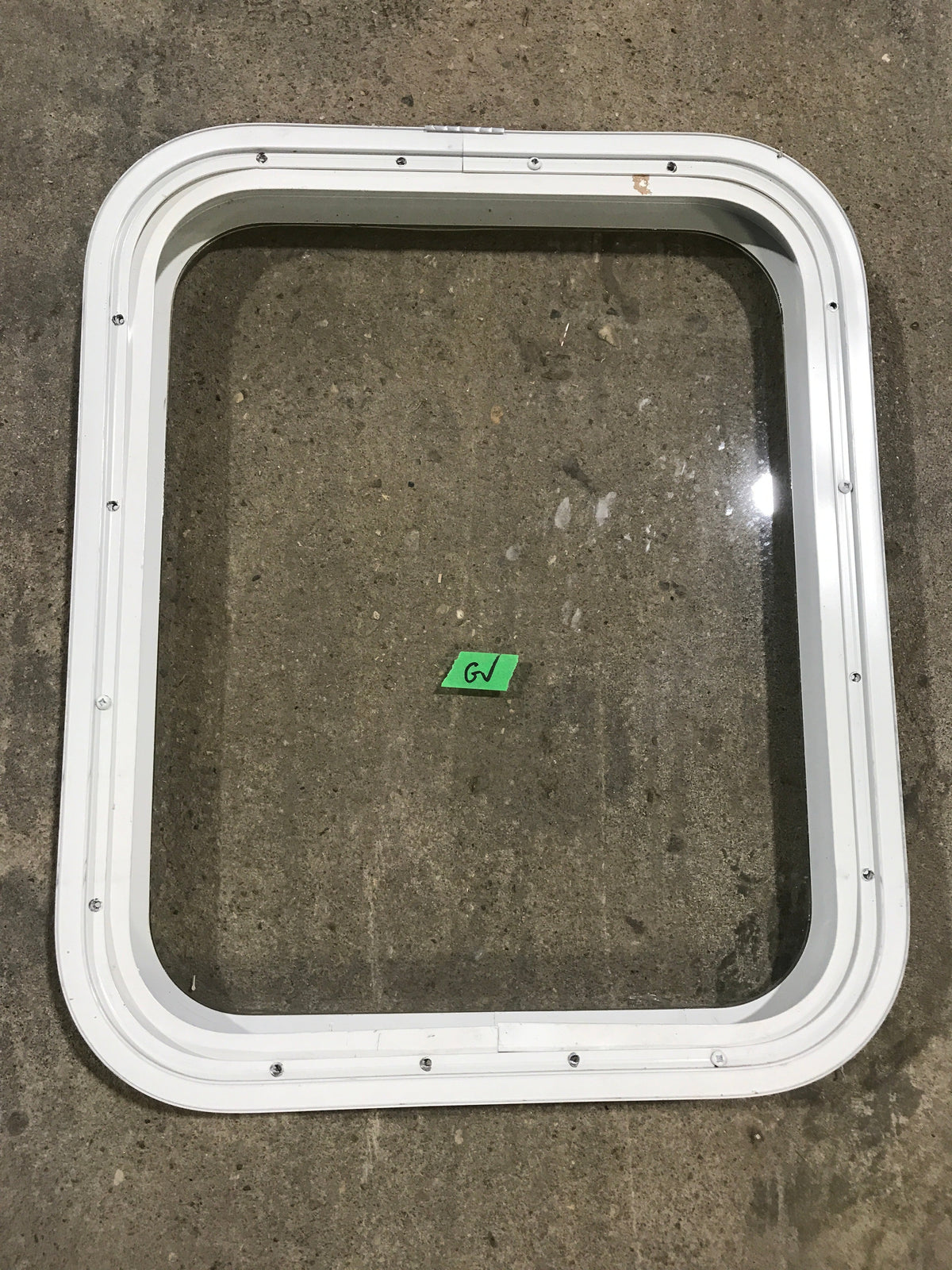 Used White Radius Non Opening Window : 17 1/2