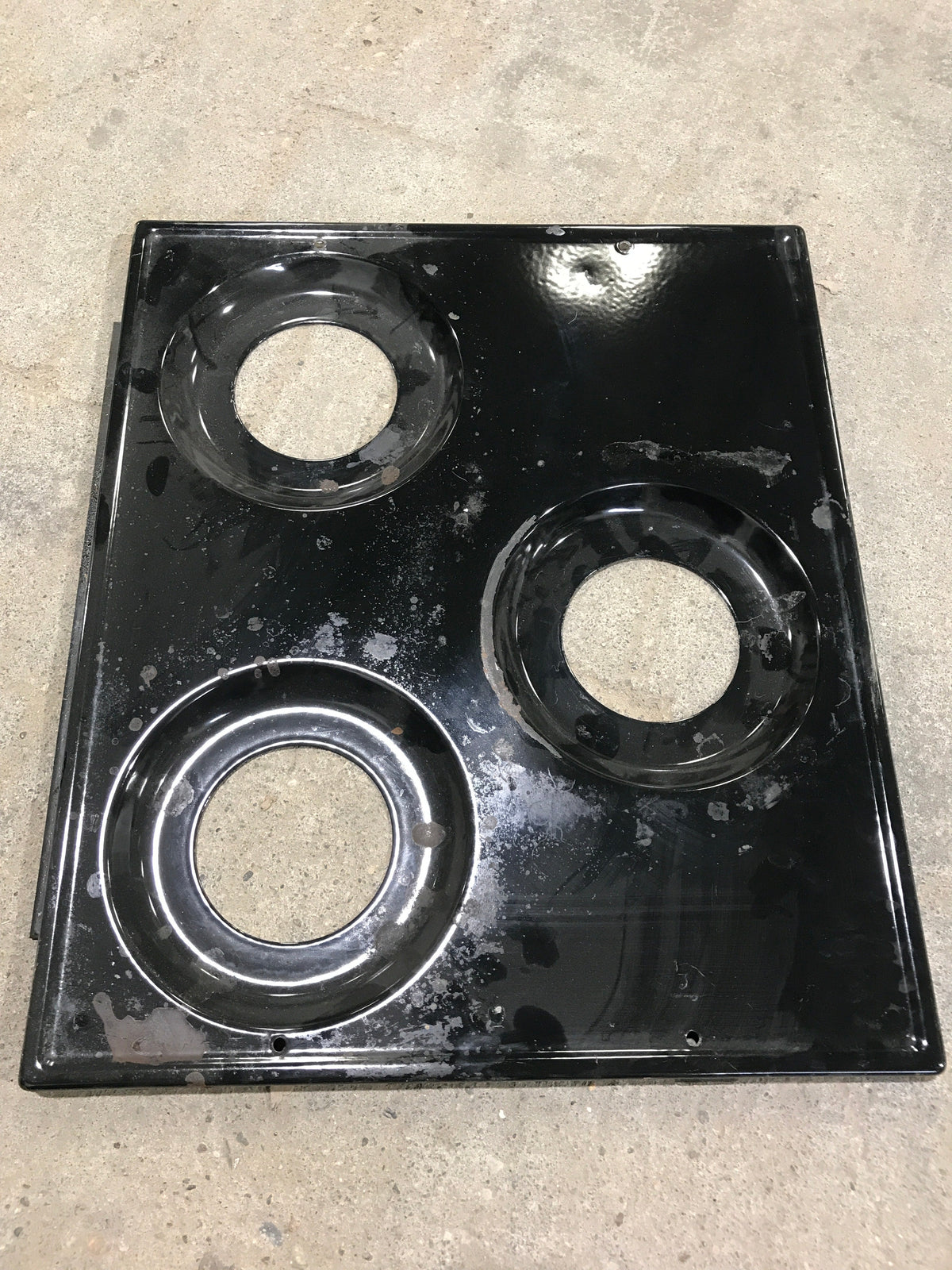 Used Atwood/ Wedgewood 3-Burner Main Top, Black - 53082