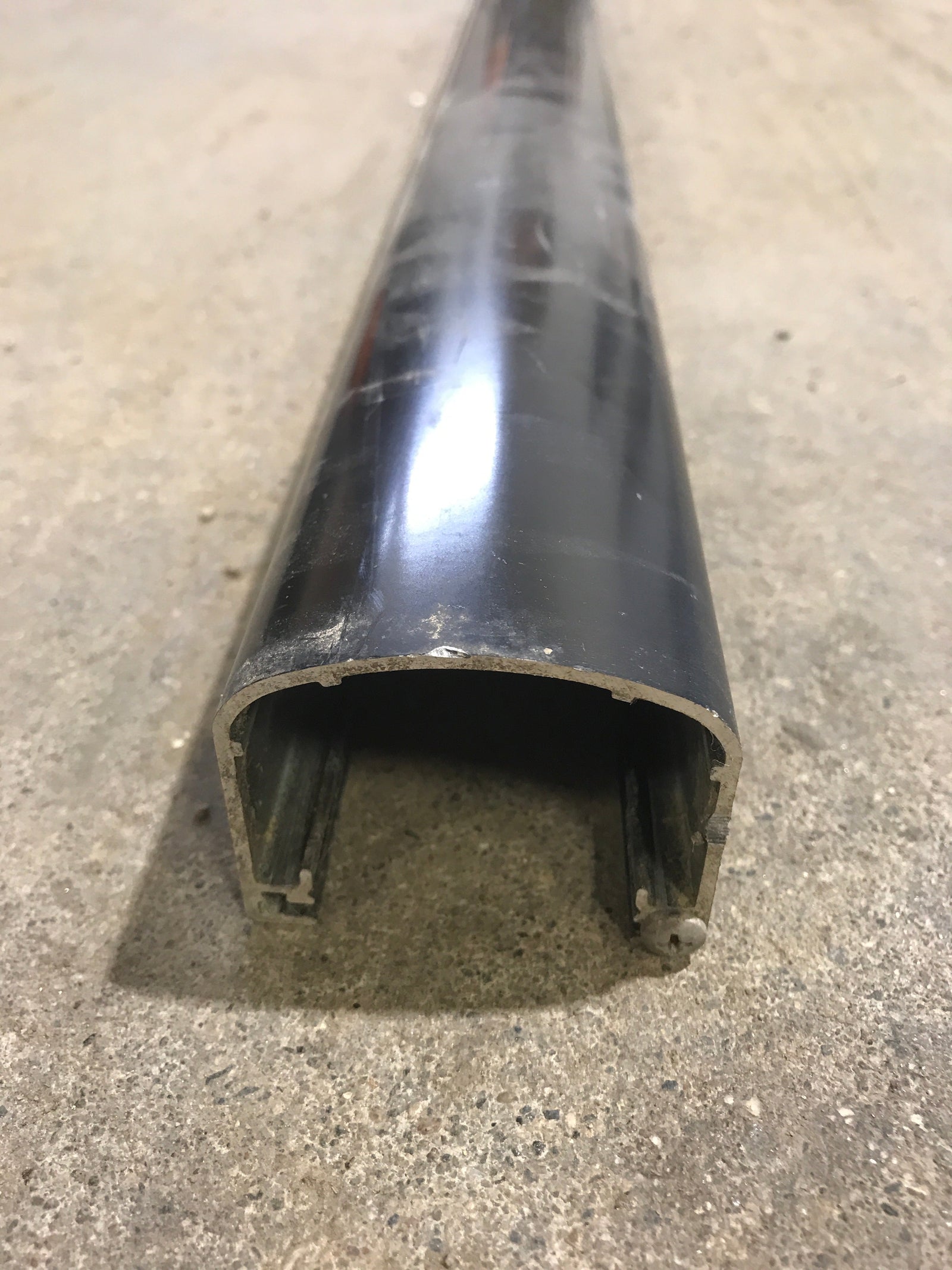 Used Carefree Upper Main Arm - R001774-006