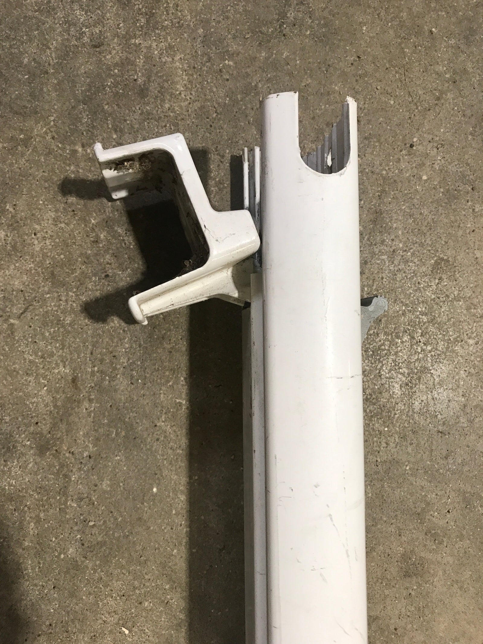 Used Dometic / A&E 8500 Awning Single Manual Arm