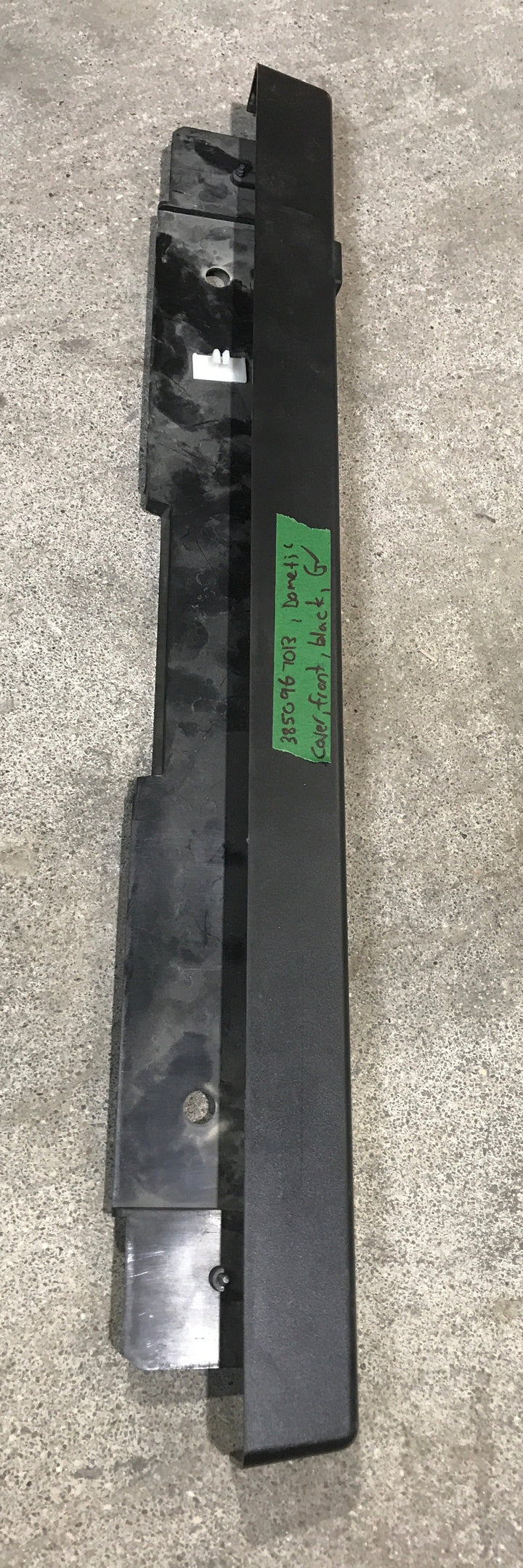 Used Dometic Fridge Front Cover - 3850967013