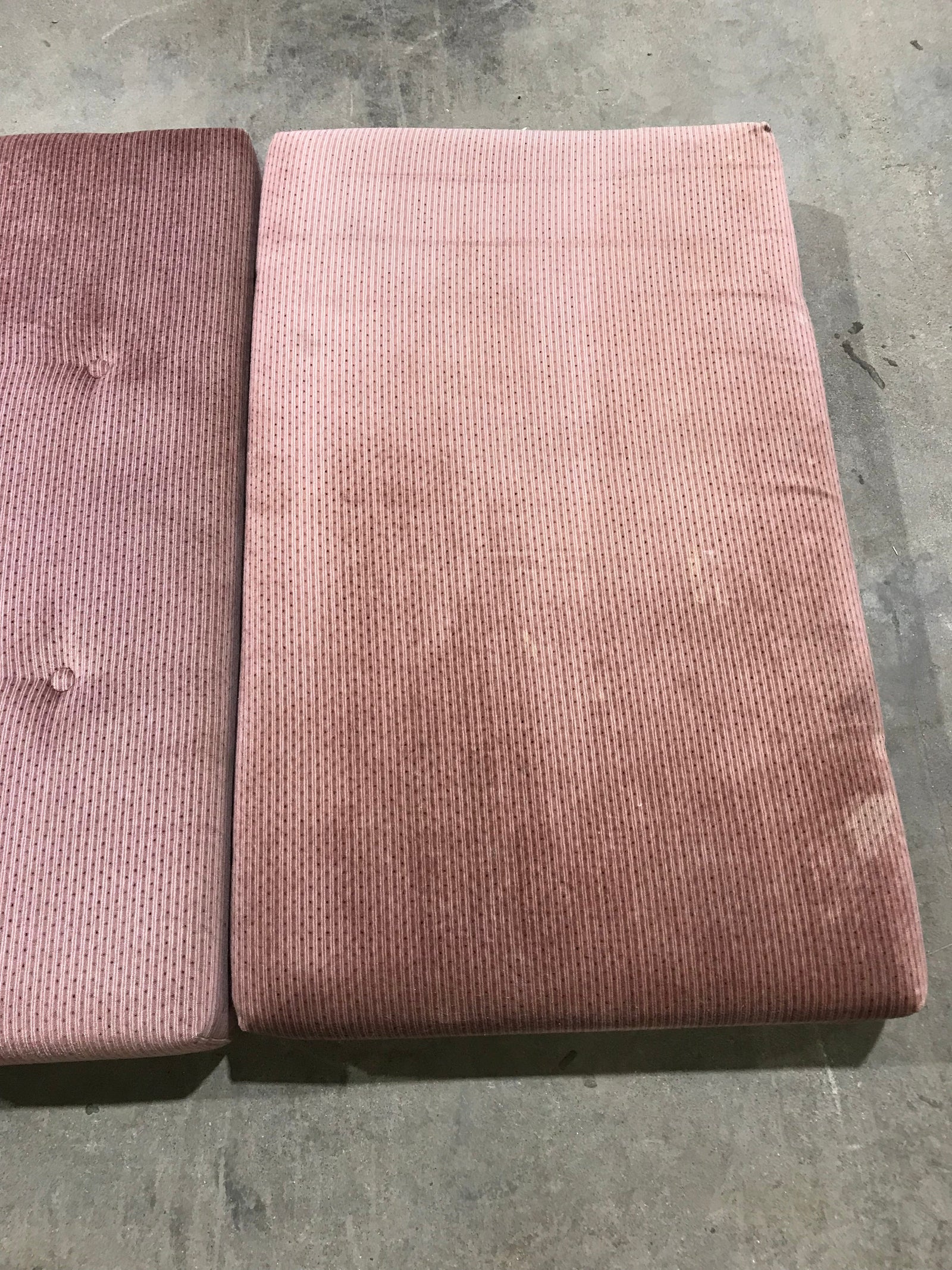 USED 4 piece Dinette Cushion Set - 2 @ 39
