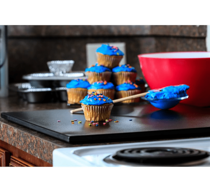 Camco 43704 Décor - Mate Stove Top Cover 17" Width x 19 - 1/2" Depth x 1/2" Height; Black - Young Farts RV Parts