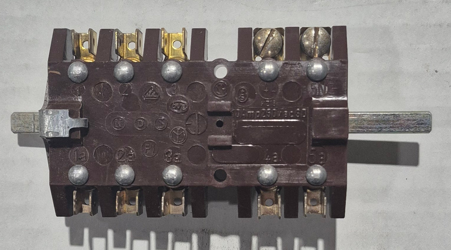 Dometic Refrigerator Selector Switch for RM761 - Young Farts RV Parts