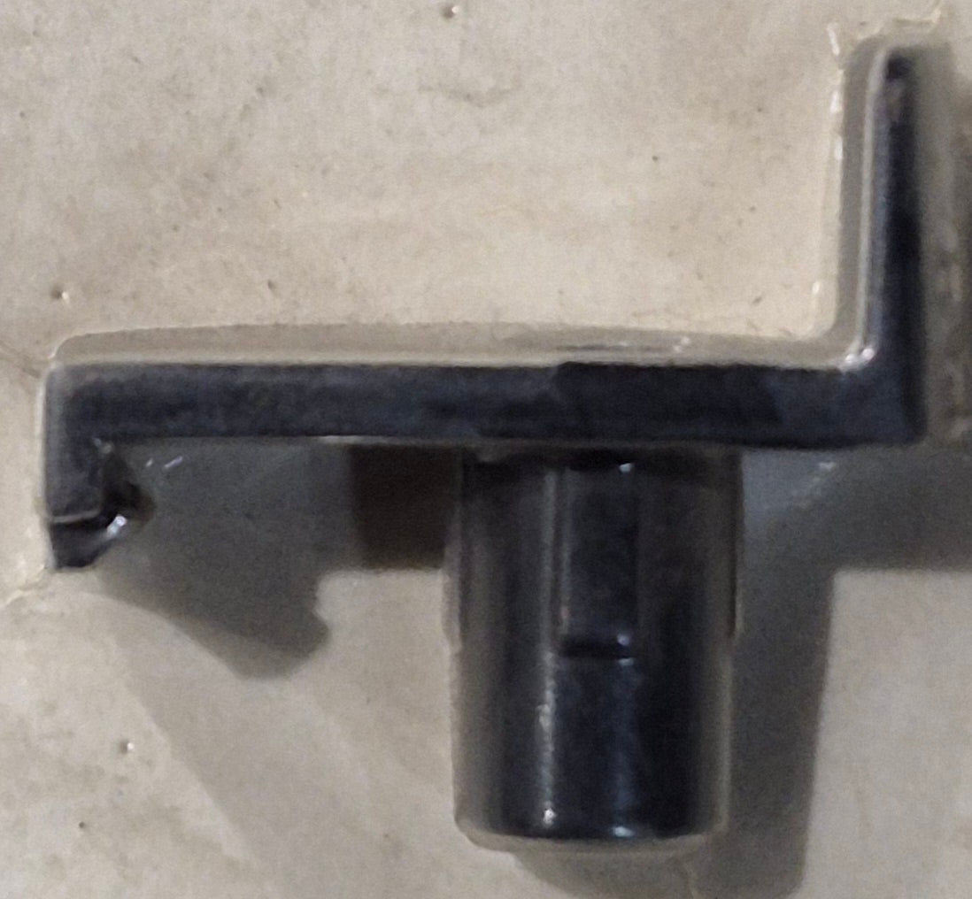 Dometic RV Refrigerator Catch Travel Strike 2902054028 - Young Farts RV Parts