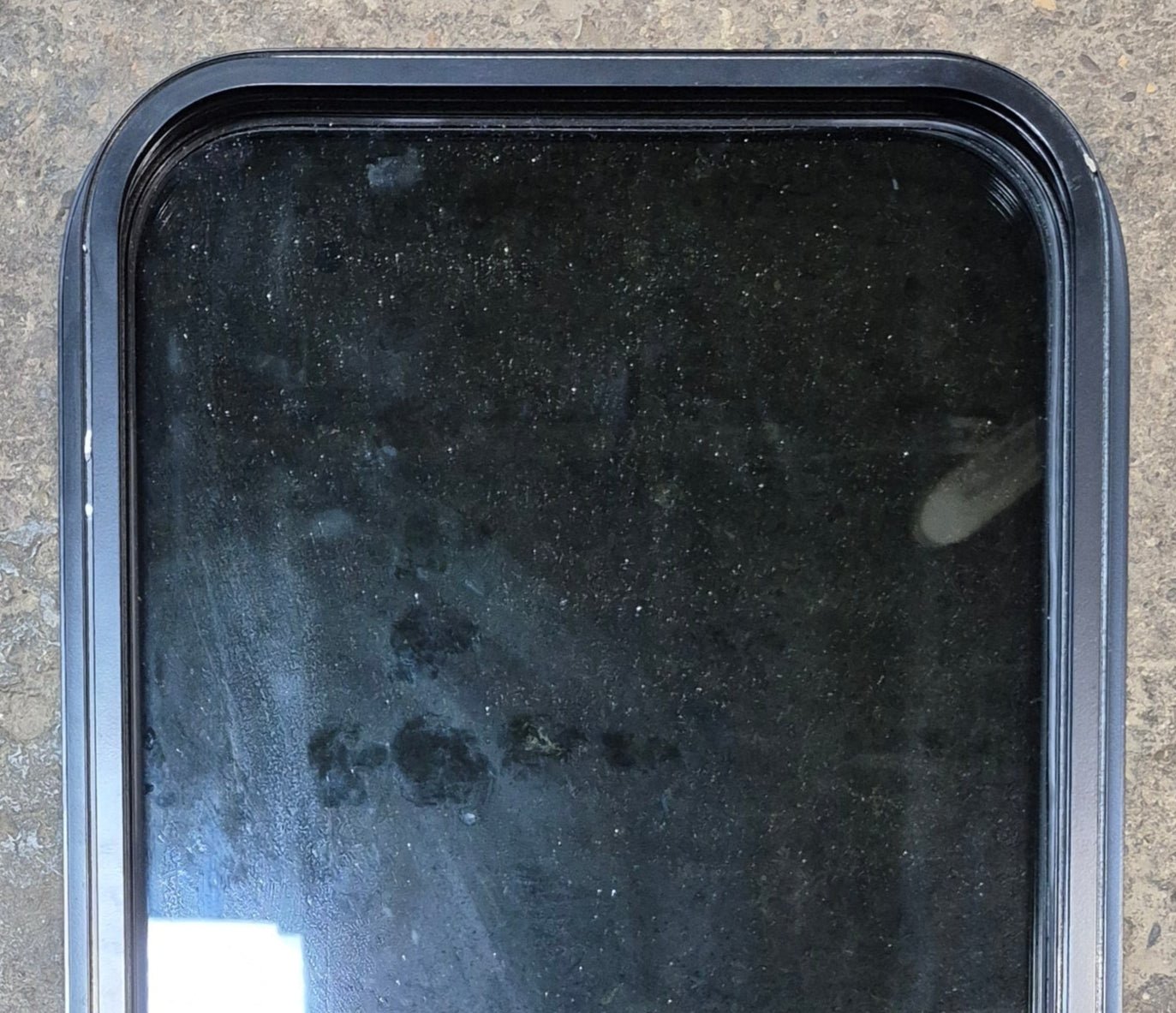 NEW Lippert V000398586 18" W x 30" H Vertical RV Non - Opening Window - Young Farts RV Parts