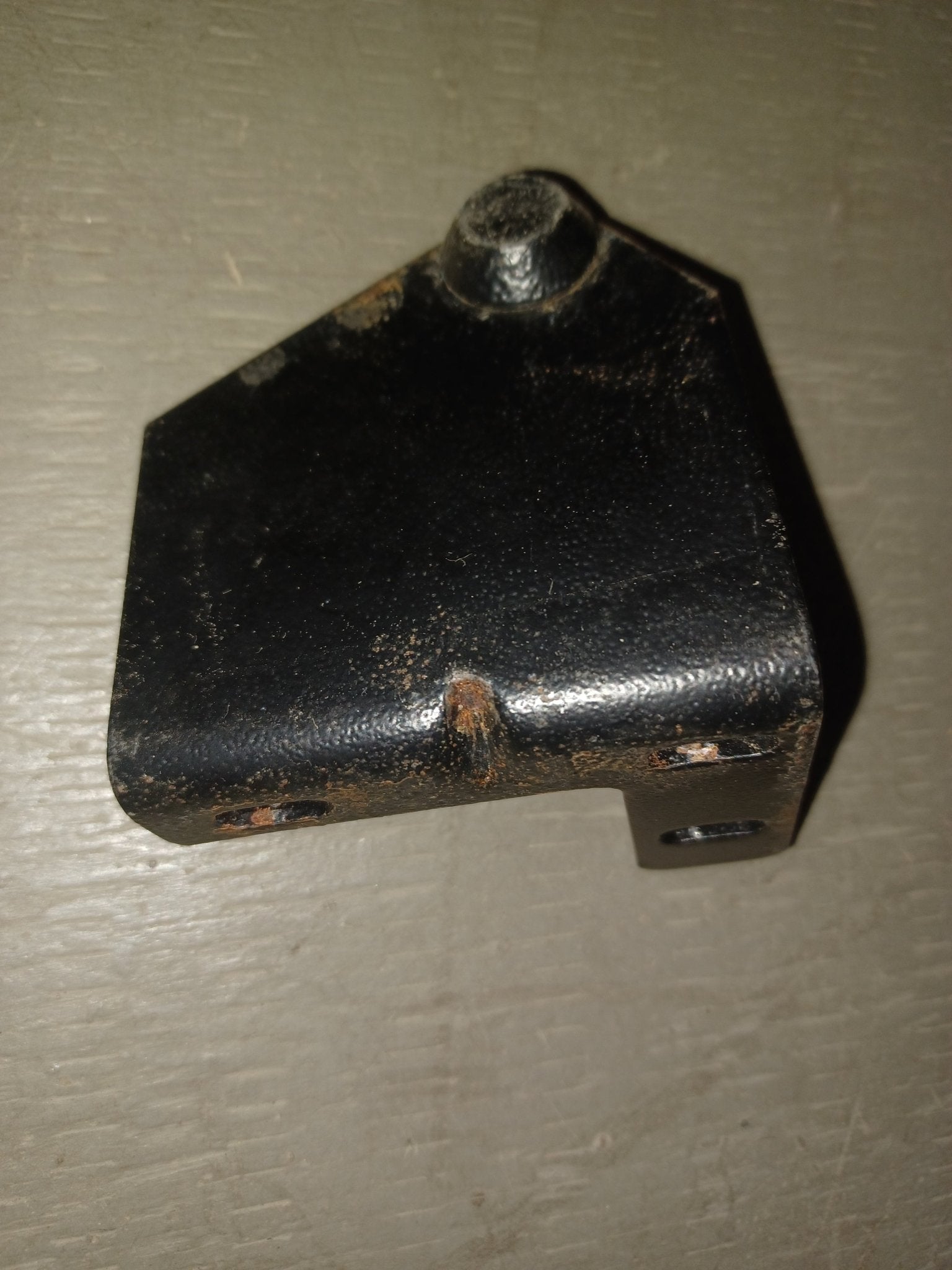 Norcold Fridge Door Hinge Top Left/Bottom right Hand Black 61580930 - Young Farts RV Parts