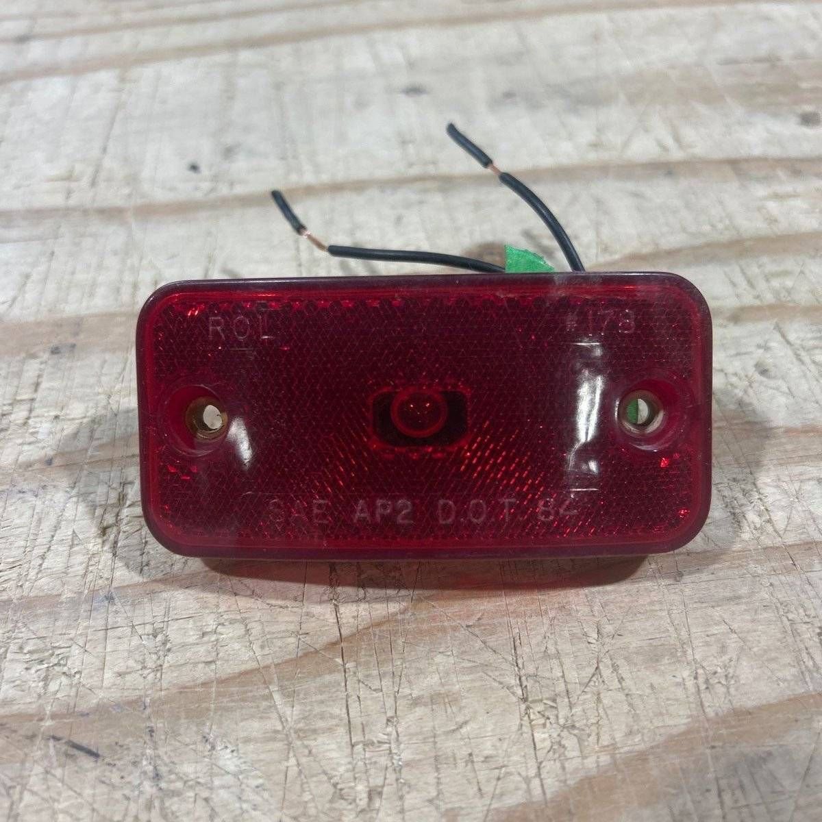 Used SAE-AP2 DOT 84 Replacement Assembly for Marker Light - Red - Marker Lights