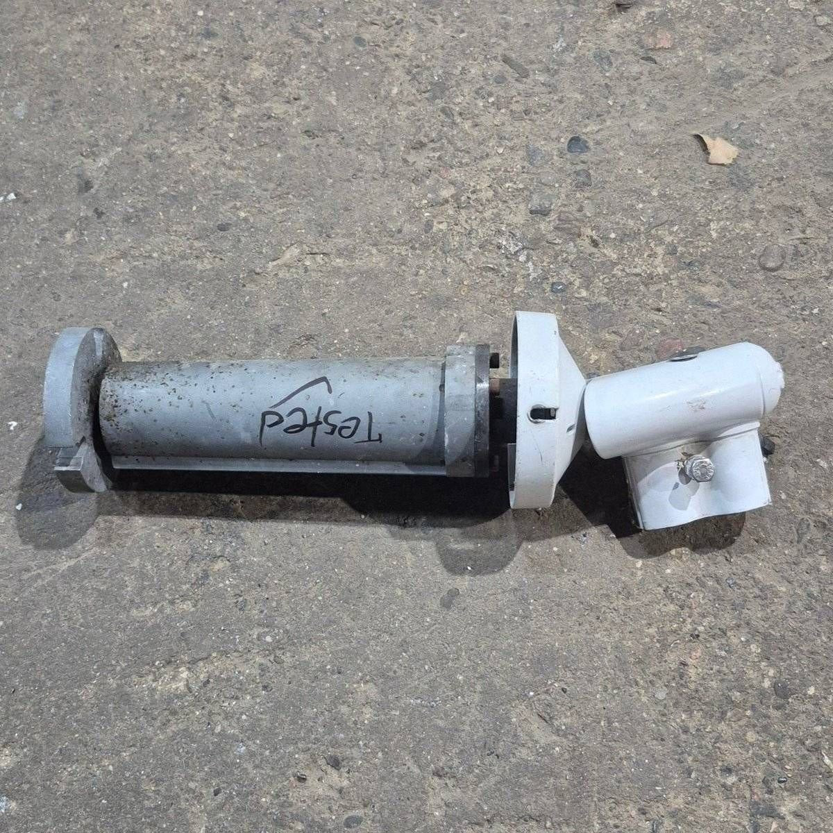 Used Dometic/ A&E Drive Head Assembly, White  - WeatherPro , 3307923.115B - Motor / Idler