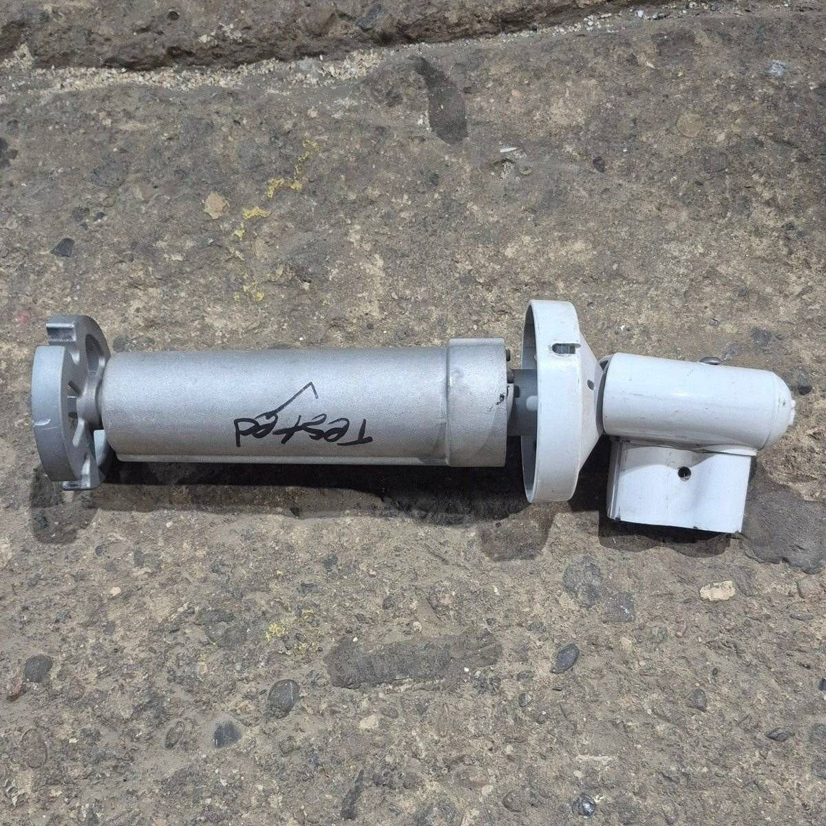 Used Dometic/ A&E Drive Head Assembly, White  - WeatherPro , 3307923.115B - Motor / Idler