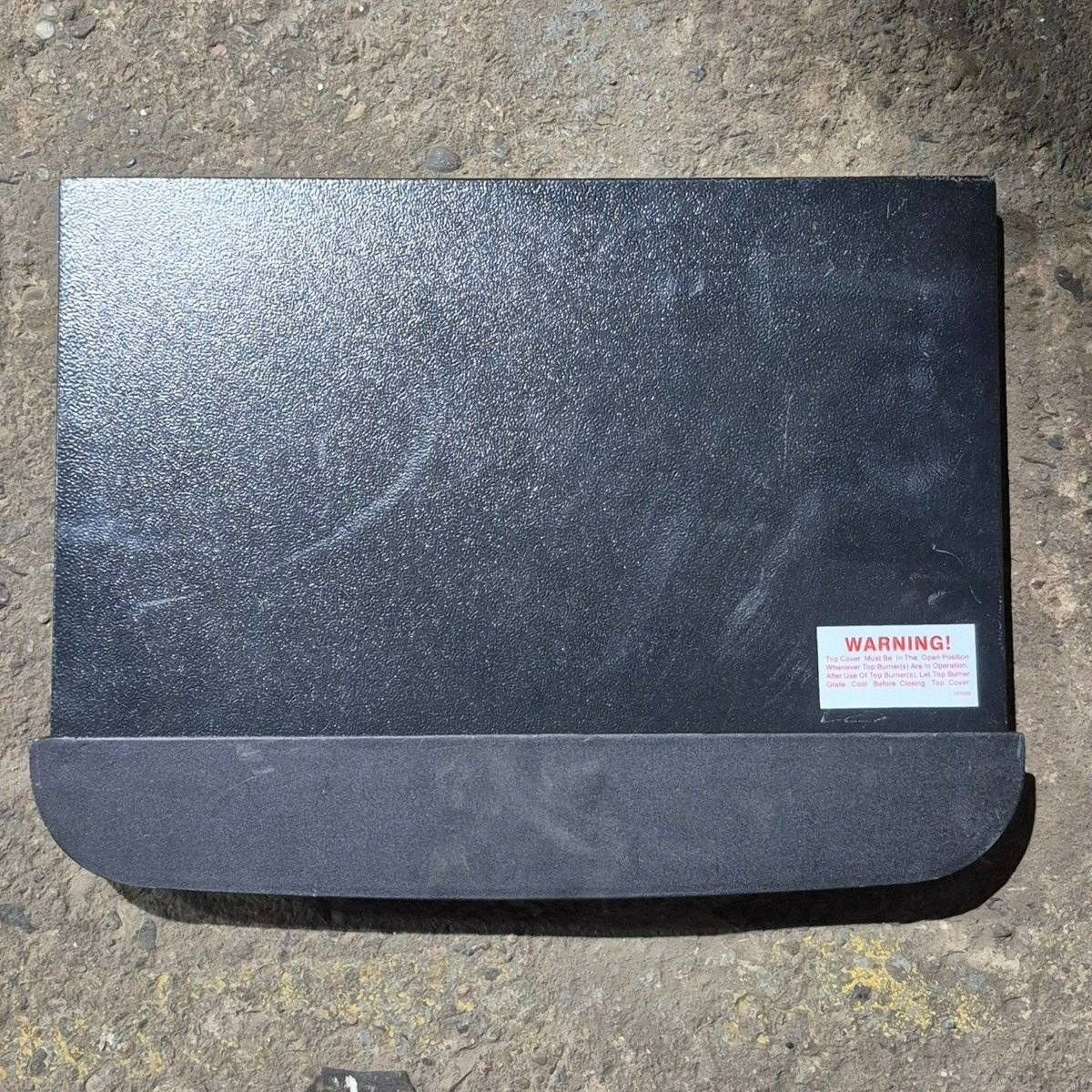 Used Suburban Cooktop Bi-Fold Cover - 2947ABK - Bifold Covers