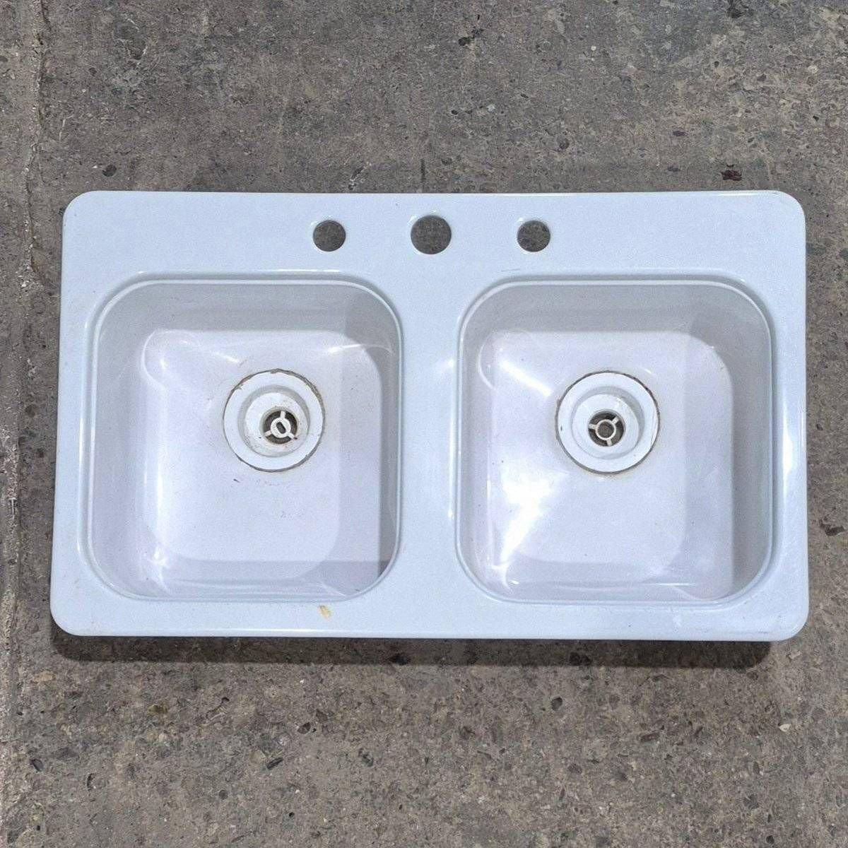 Used White Double Kitchen Sink - 29