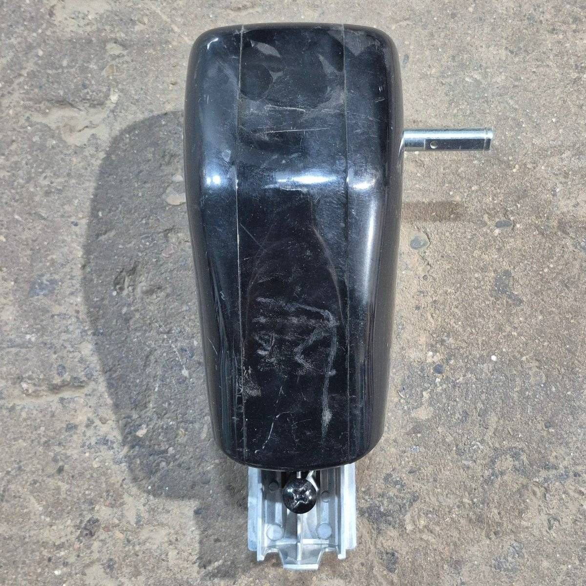 Used Lippert Solera Idler Arm Assembly - Regal , 672052 - Motor / Idler