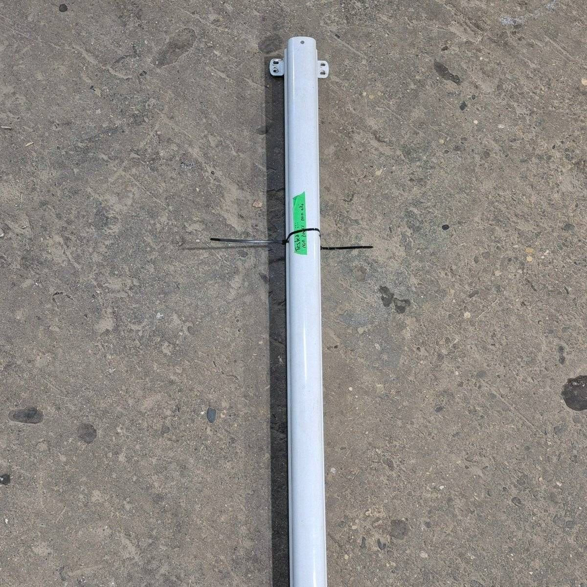 Used Dometic Awning Arm, Idler (Rear), White, Non-Adjustable Pitch, 66