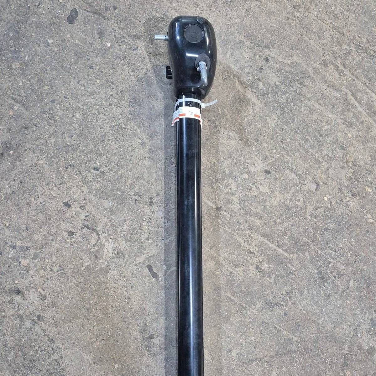 Used Lippert Awning Arm, Drive (Front), Black, 69" -  Solera Universal Hybrid , 434727 - Photo 2