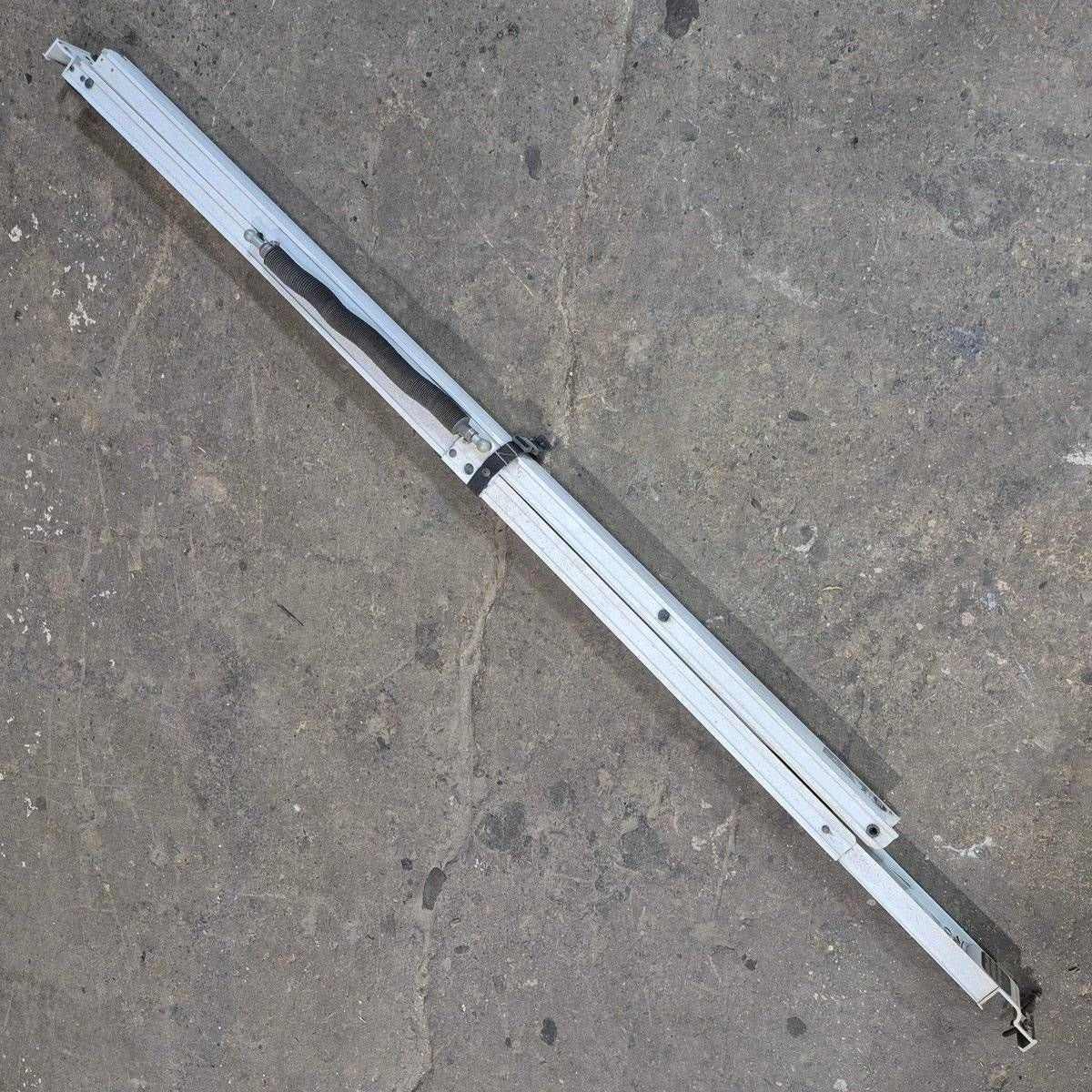 Used Dometic Awning Arm, Drive (Front), White, 64 1/2" - Two Step , 3311759.009B - Photo 2
