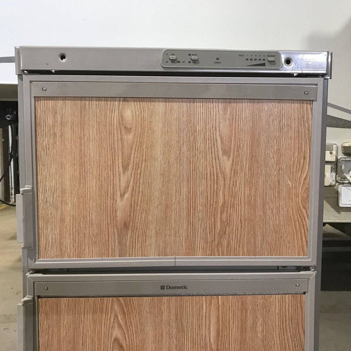 Used Complete Dometic Fridge, 2-Way - RM2620RX - Photo 2