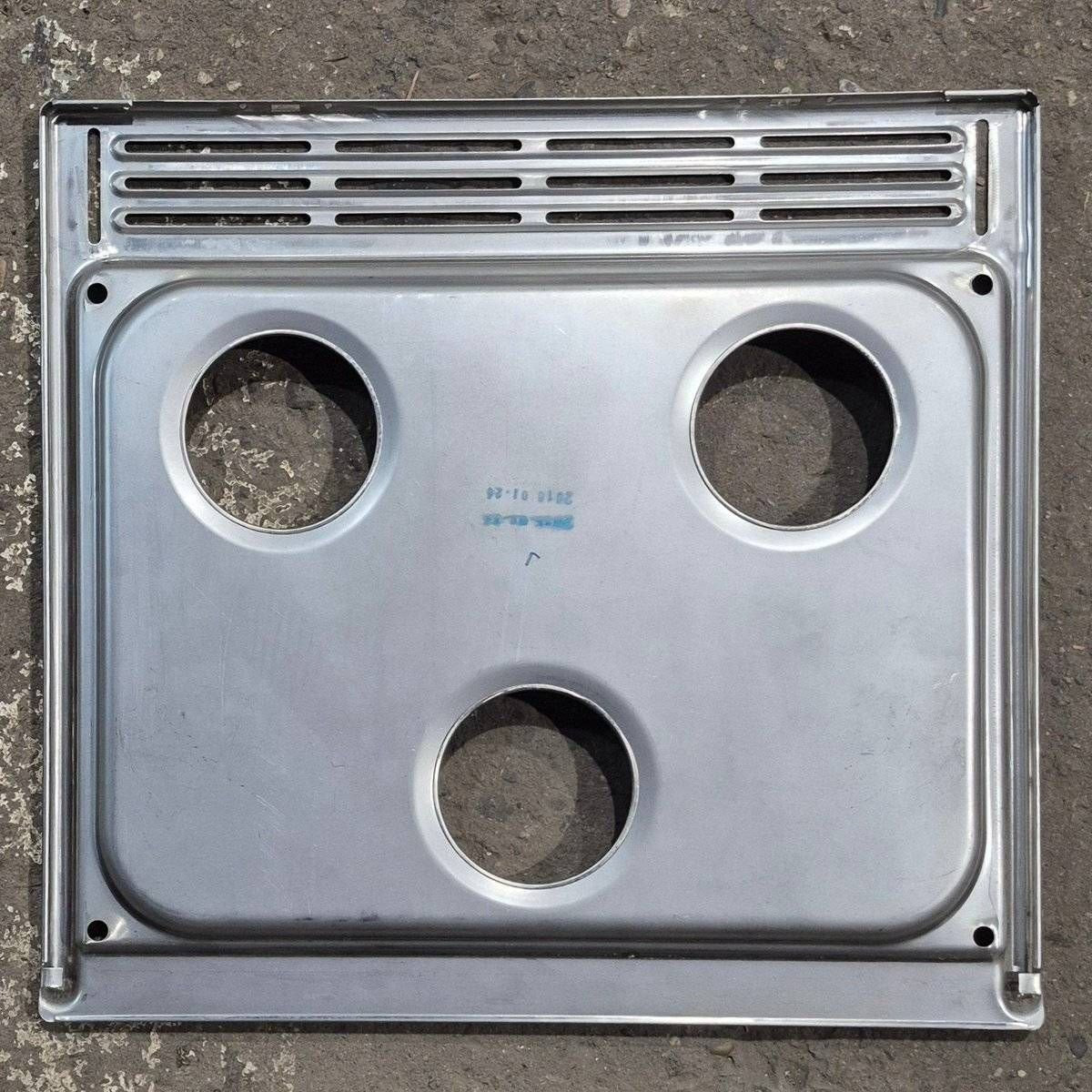 Used Atwood 3 Burner Main Top, White, Slotted - 52007 - Photo 2