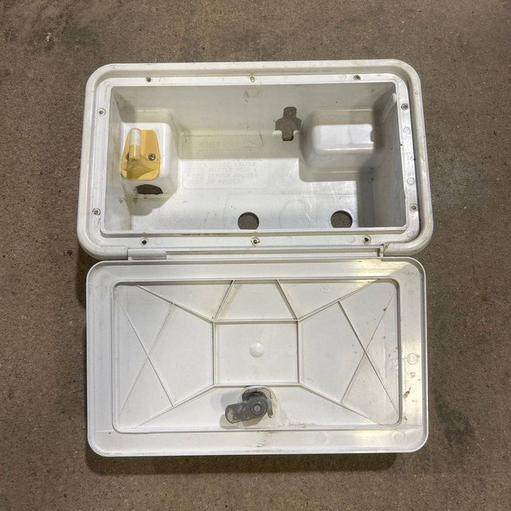 Used Outdoor Shower 12 3/4" W x 7 3/4" H - Photo 2