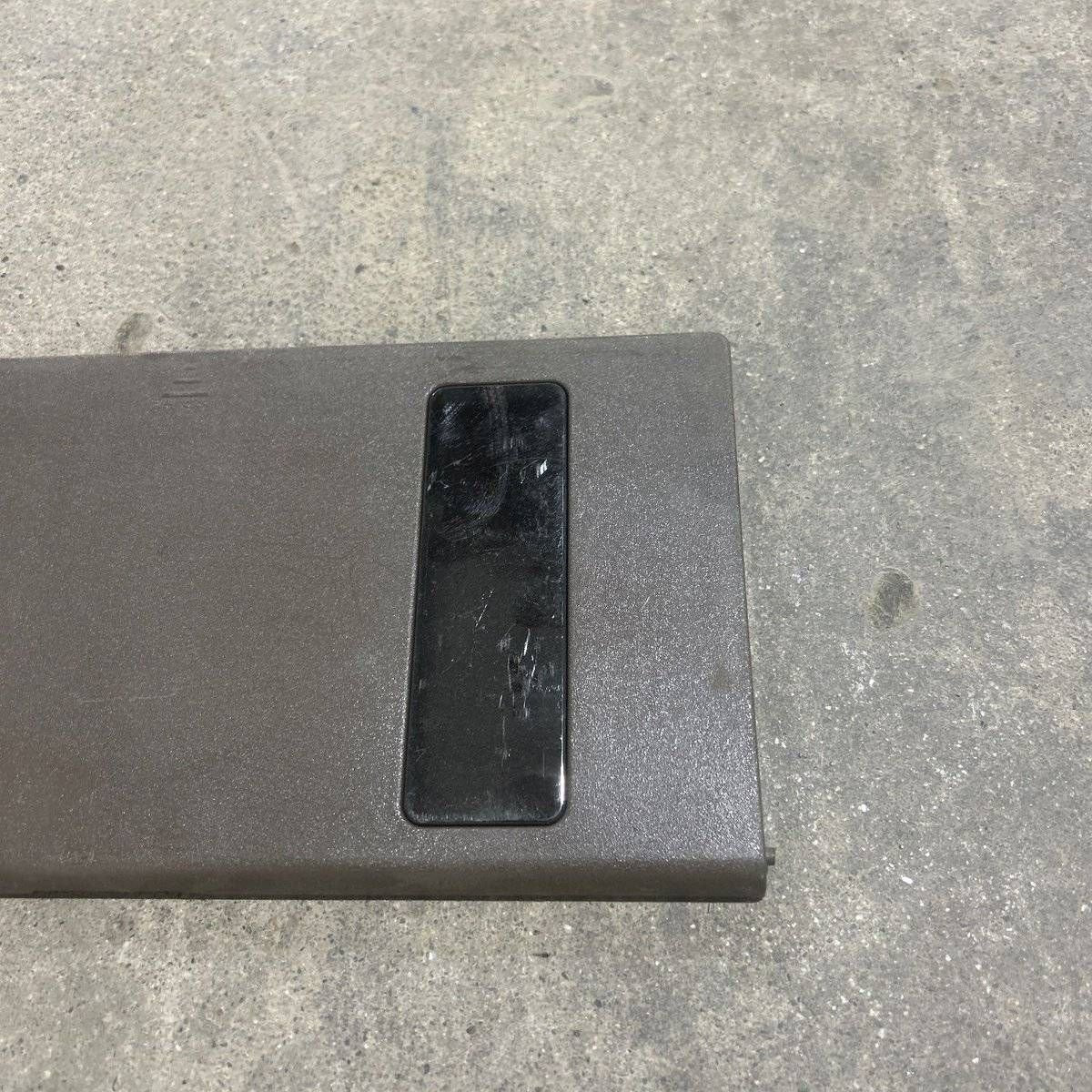 Used WFCO Converter Door WF8955PEC-DA - Photo 3