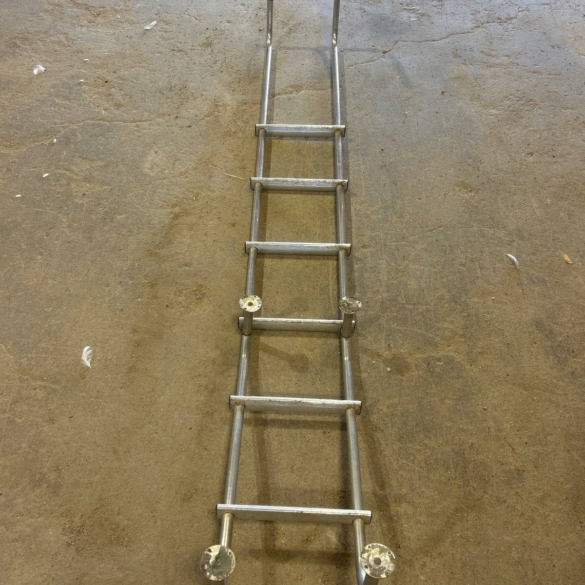 Used RV Exterior Ladder - Aluminum - 90.0