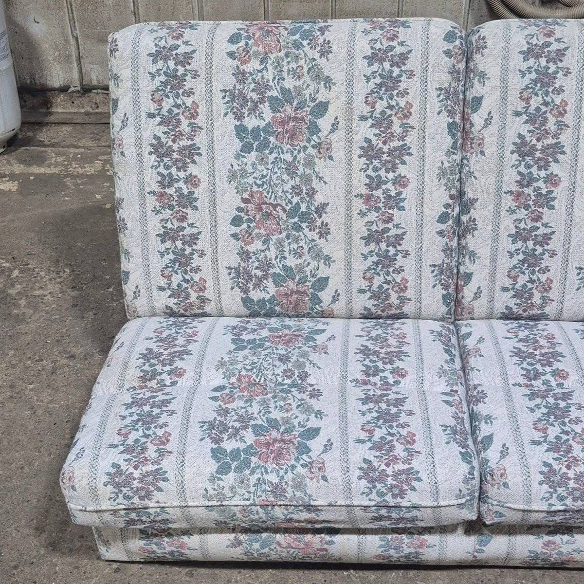 Used Jackknife RV Sofa - 77 1/2" X 42 1/2"  - Photo 3