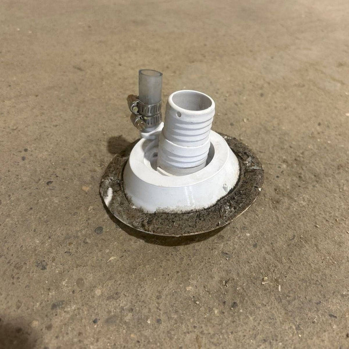 Used RV Water Inlet 4 1/2" - Photo 3