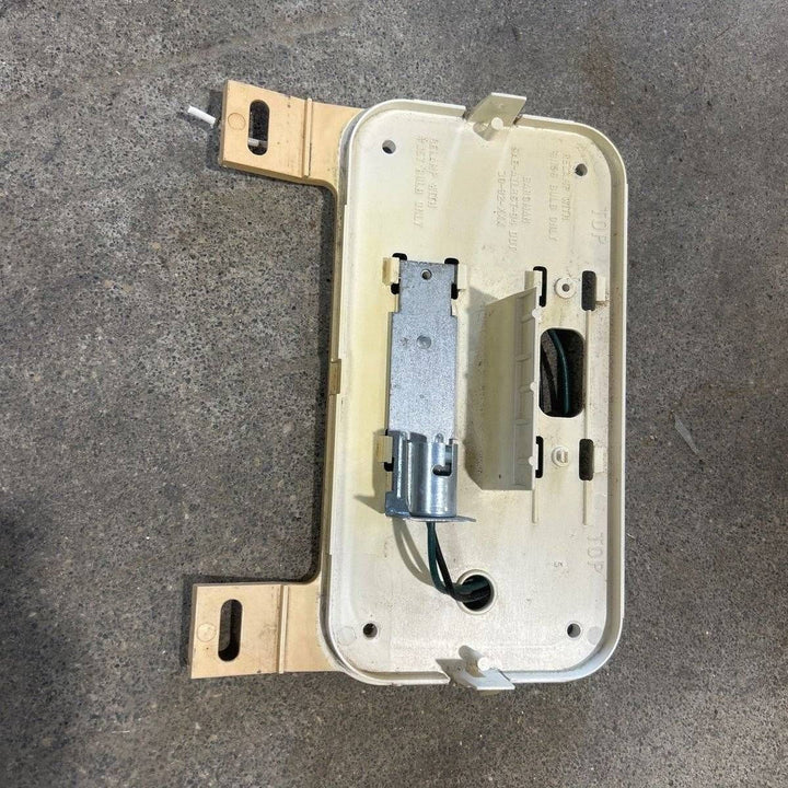 Used RV Tail Light Base 30-92-XXX - Photo 3