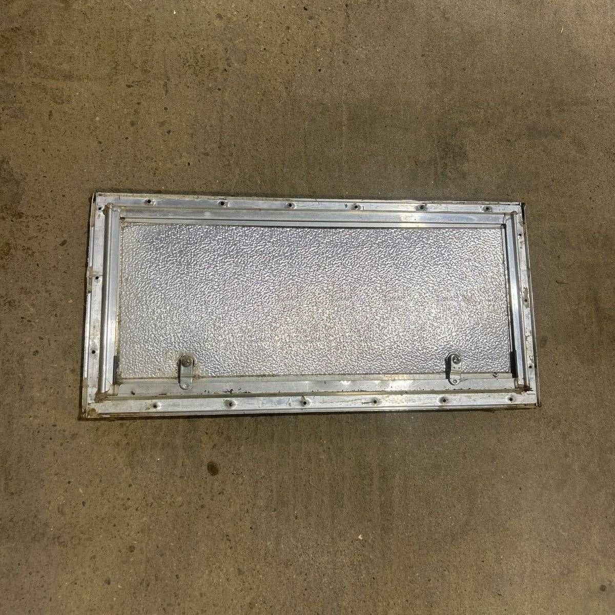 Used Square Cornered Cargo Door - 23.75 X 10.50 X .75 - Photo 3
