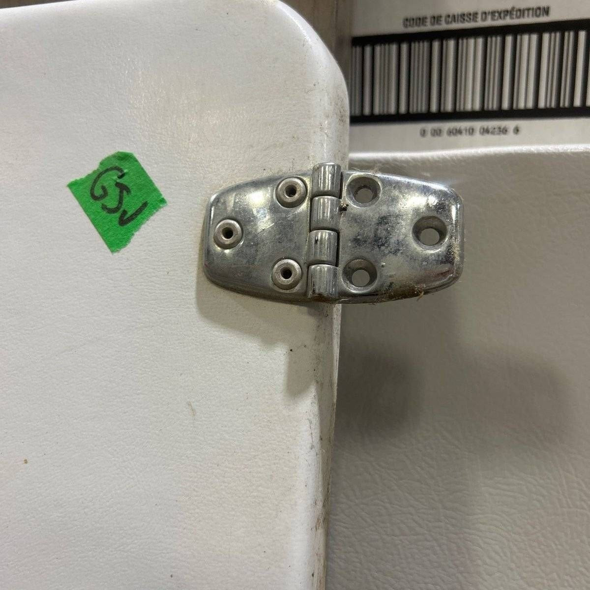 Used Rock Guard Window Cover - 63.25 X 27 X .75 - Photo 3